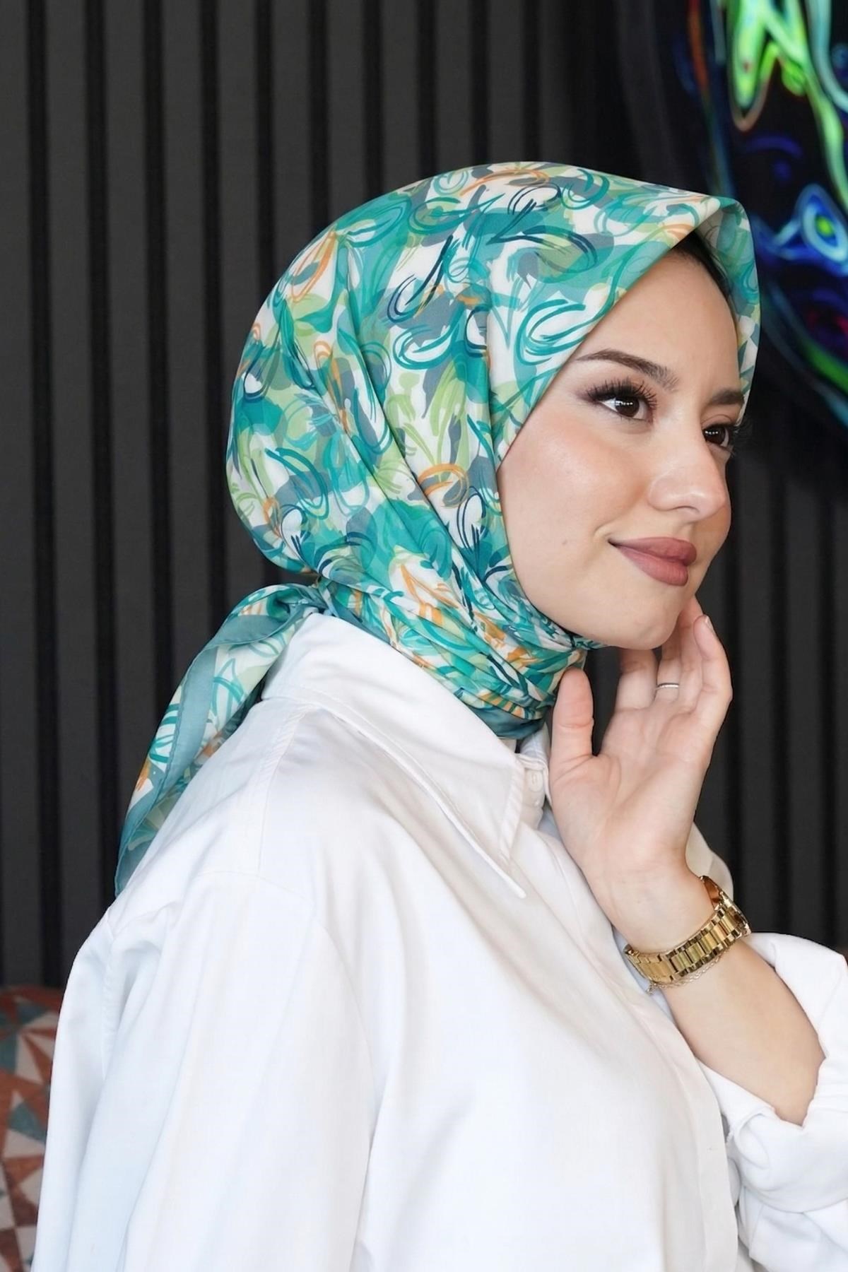 Soyut Yaprak Desen Mint Soft Pamuk Eşarp
