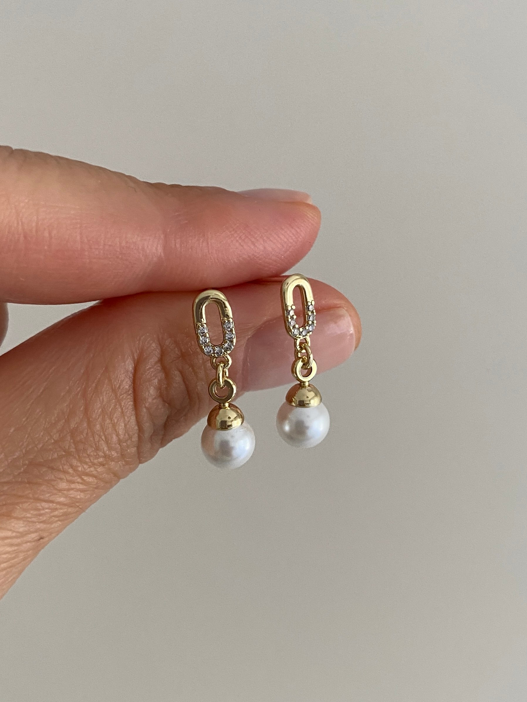 Özel Seri İnci Sallantılı Minimal Küpe