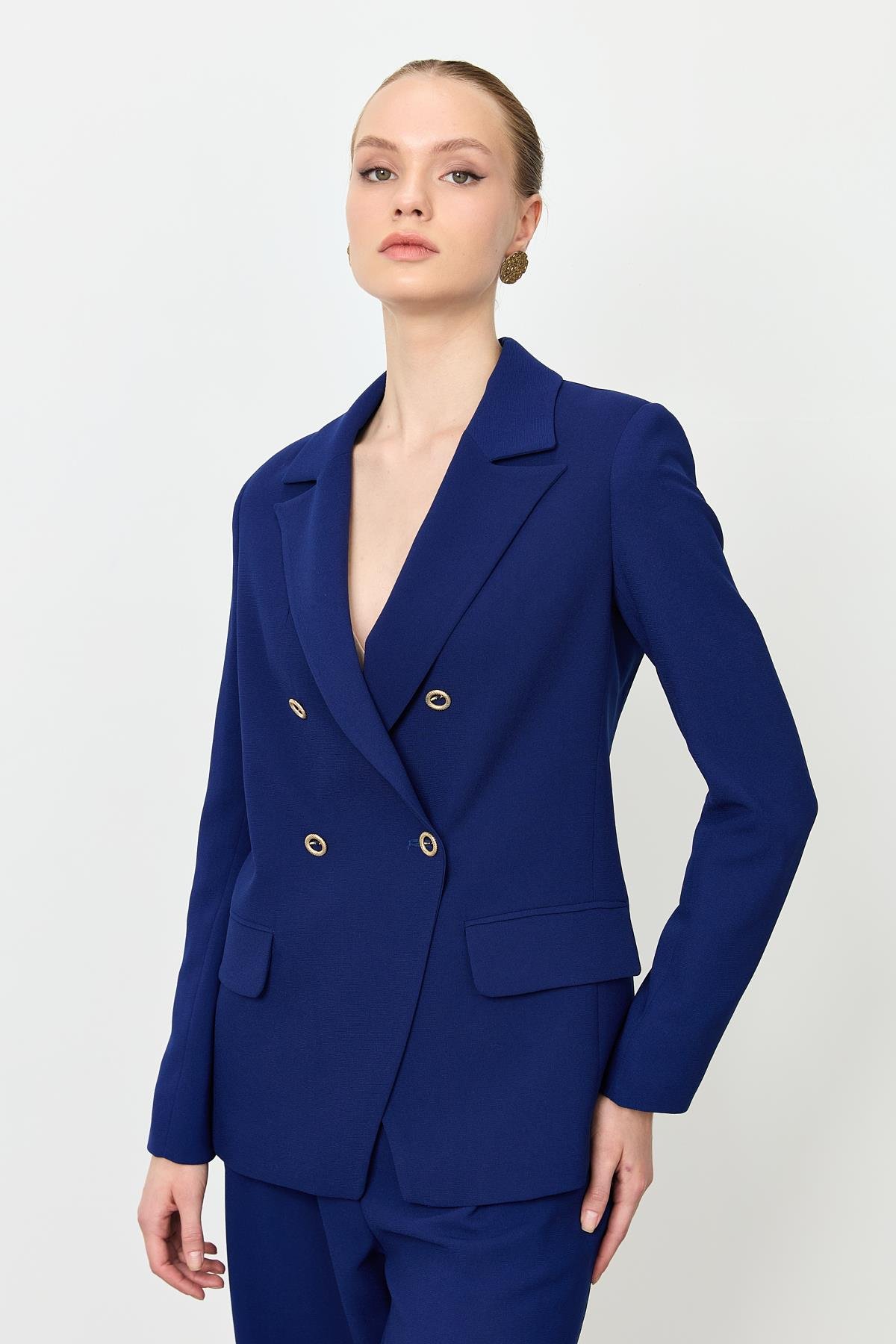 Asimetrik Kesim Krep Ceket-LACI