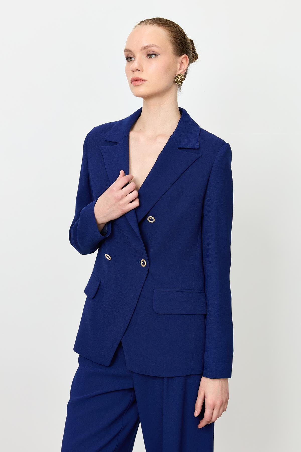 Asimetrik Kesim Krep Ceket-LACI