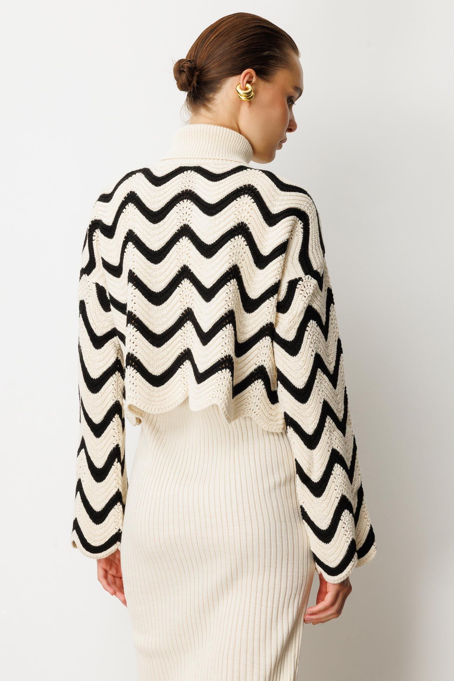 Balıkçı Yaka Desenli Triko Takım Elbise-KREM