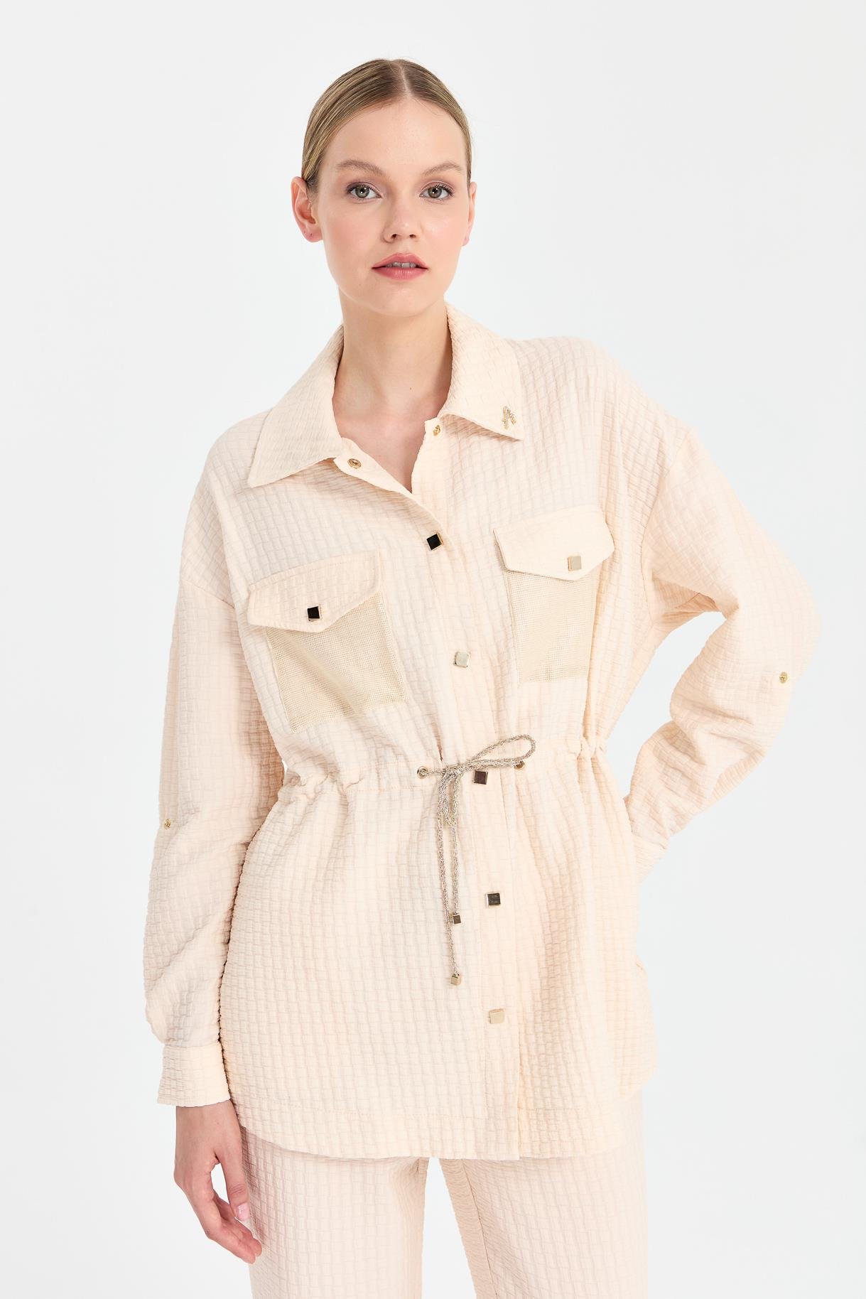 Beli Ayarlanabilir Gold İp ve Cep Detaylı Ceket - BEJ