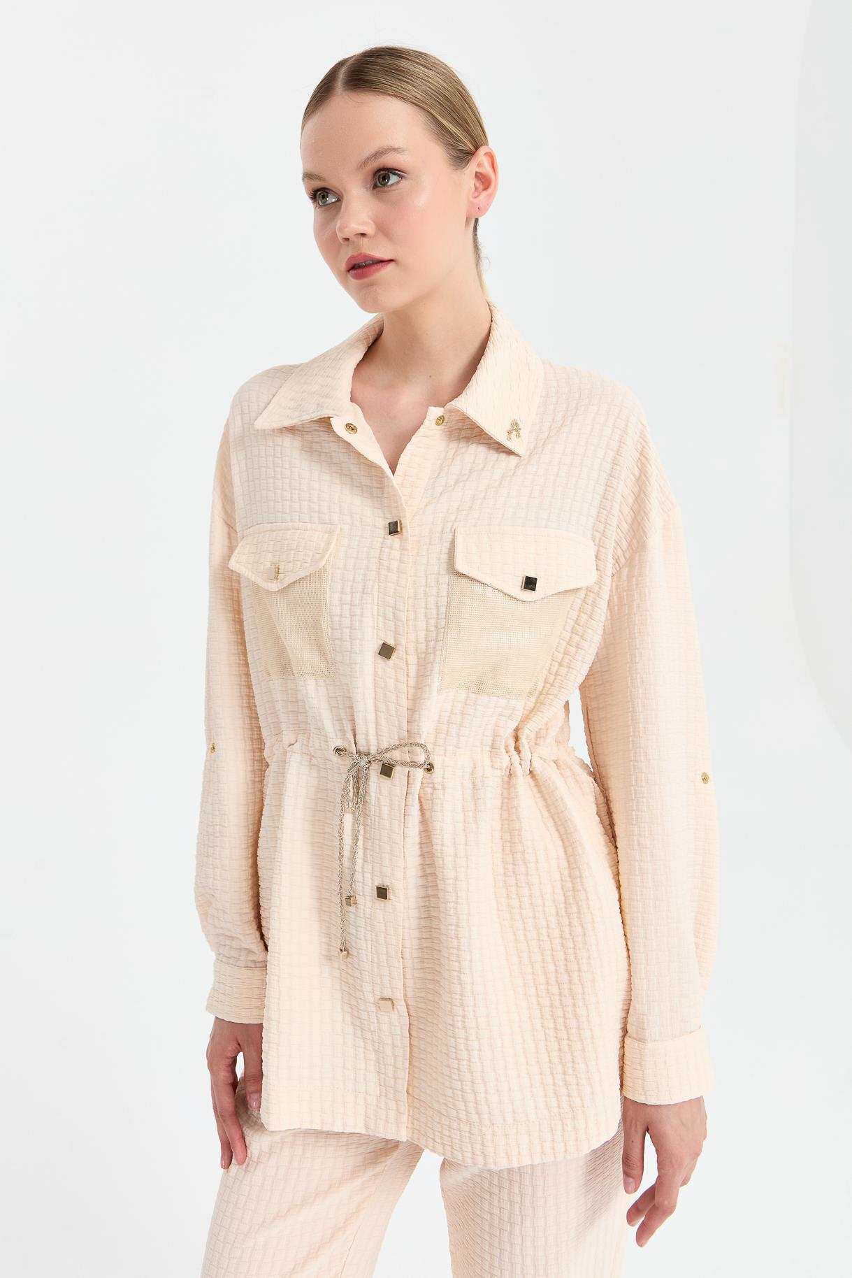 Beli Ayarlanabilir Gold İp ve Cep Detaylı Ceket - BEJ