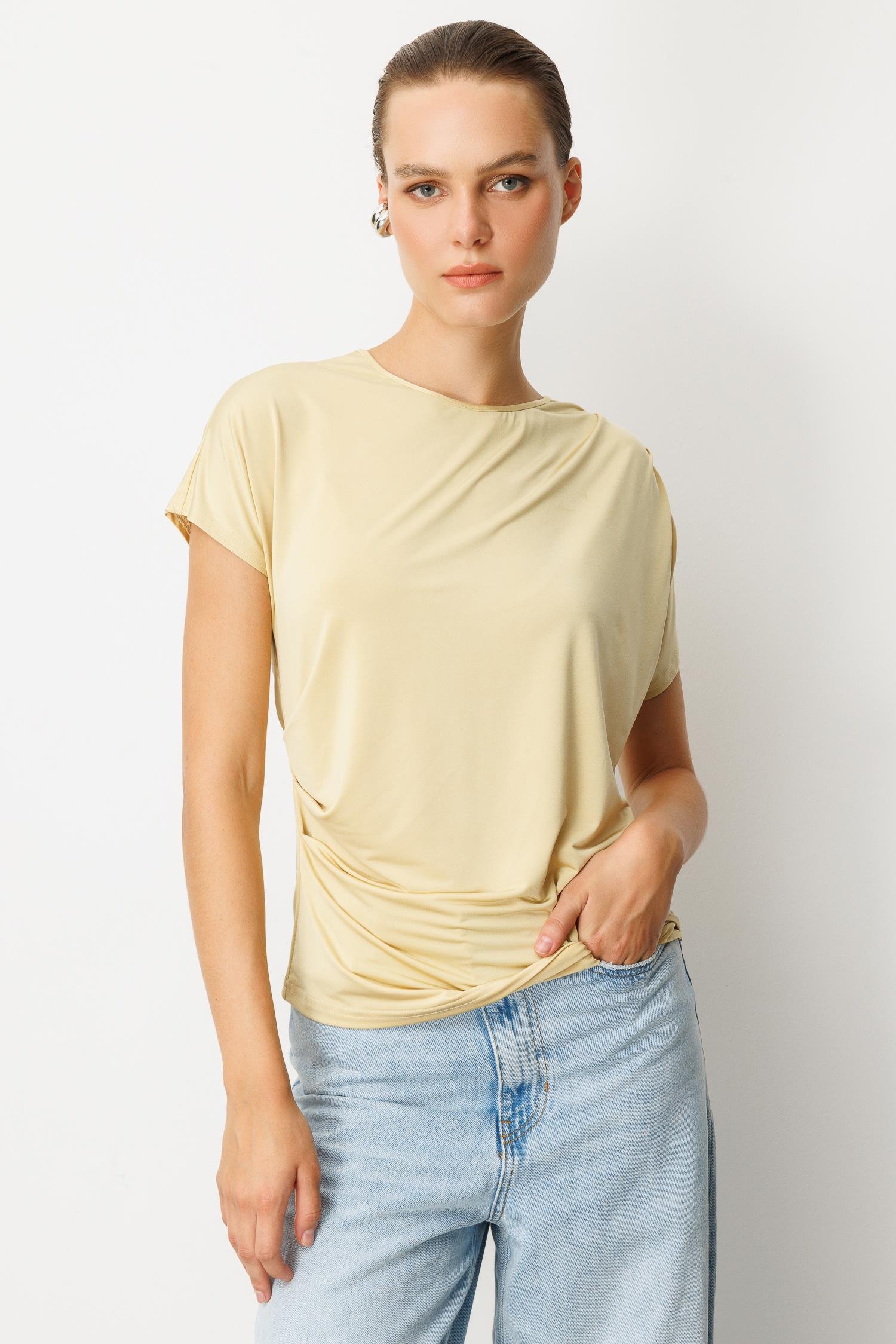 Beli Drape Detaylı Bluz-SARI