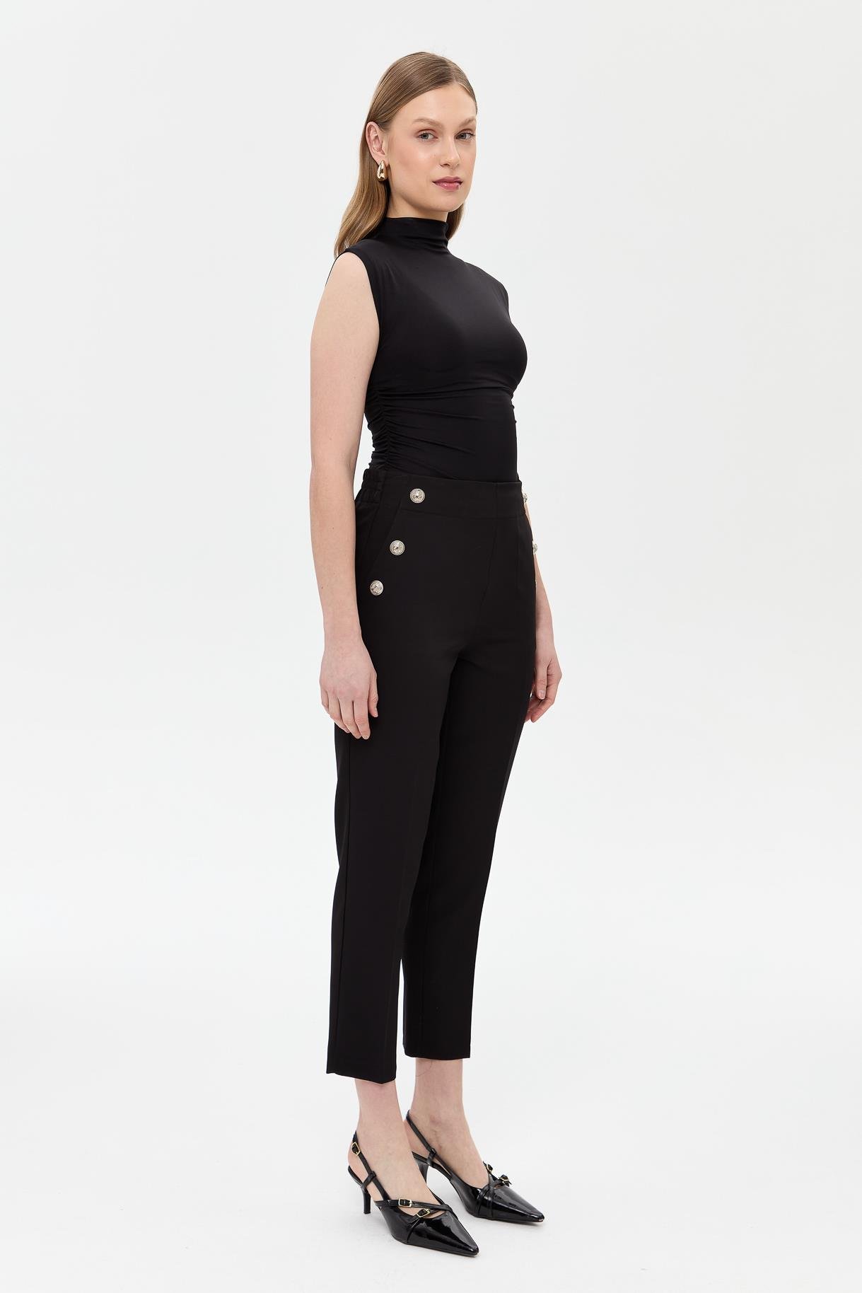 Beli Lastikli Düğme Detaylı Pantolon - SİYAH
