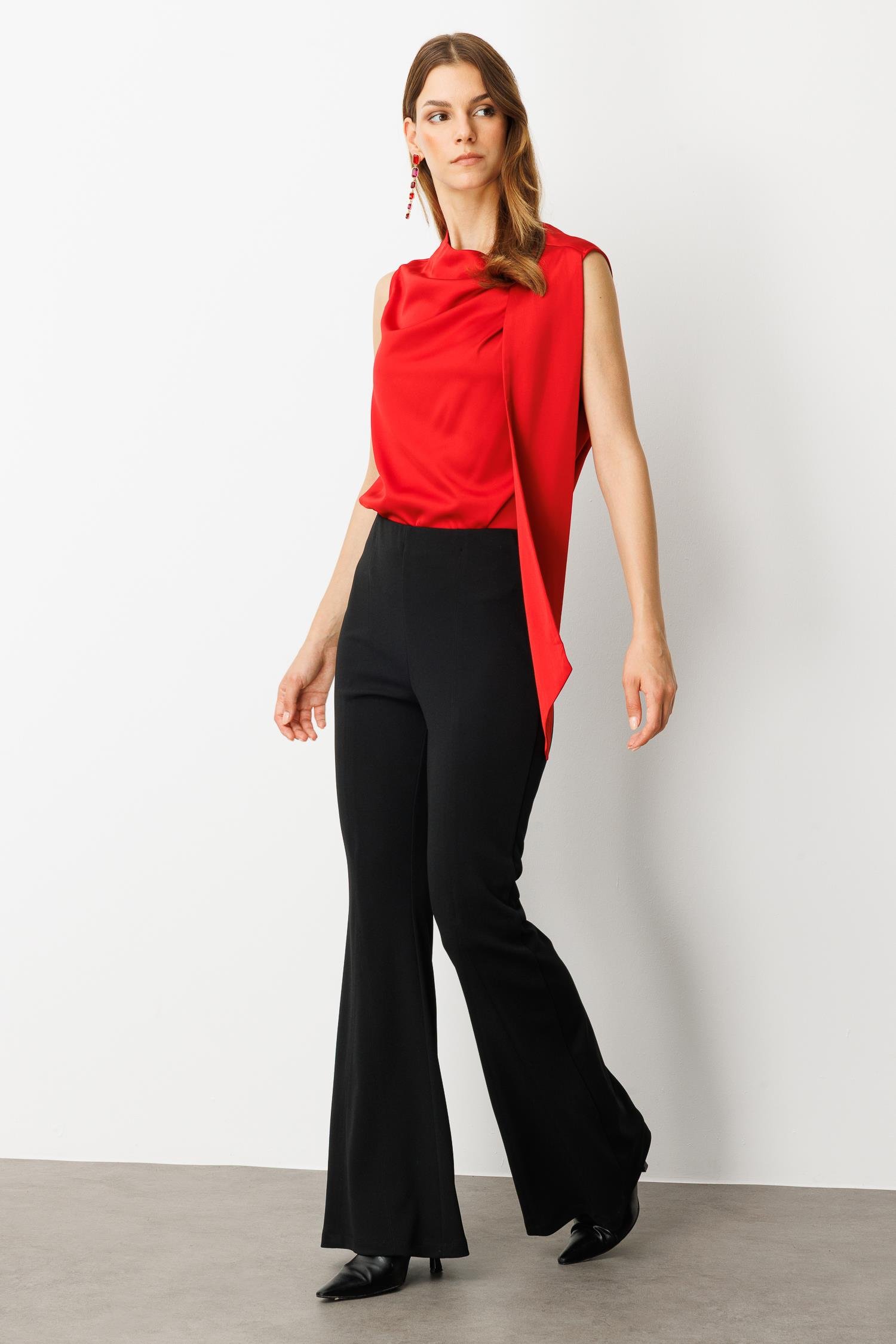 Beli Lastikli İspanyol Paça Pantolon-SİYAH