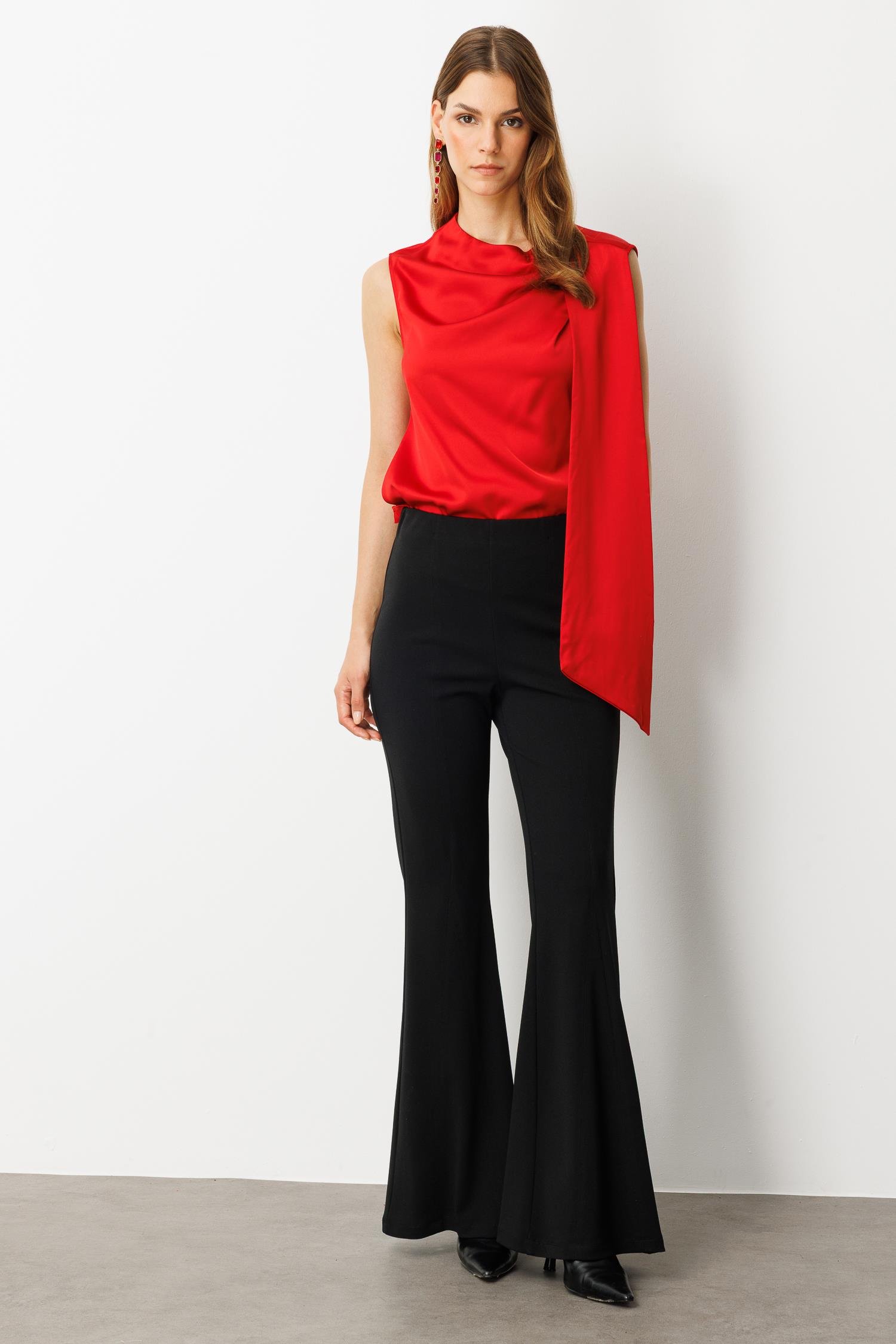 Beli Lastikli İspanyol Paça Pantolon-SİYAH