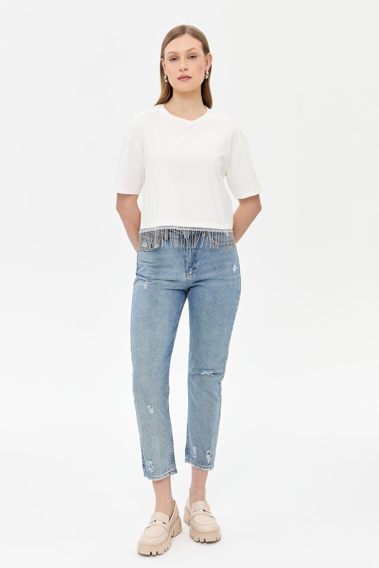 Beli Zincir Detaylı Kısa Kollu Tişört - KEMIK