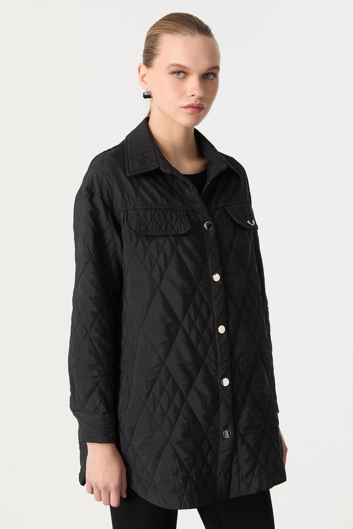 Broş Detaylı Kapitone Tunik Gömlek-SİYAH