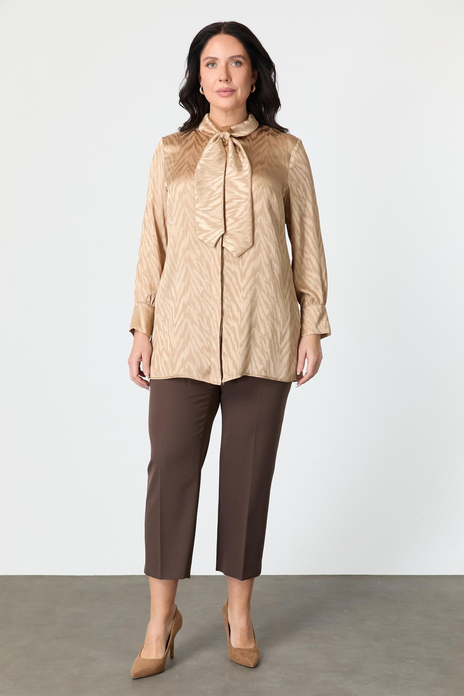 Büyük Beden Bağlama Detaylı Tunik Gömlek-