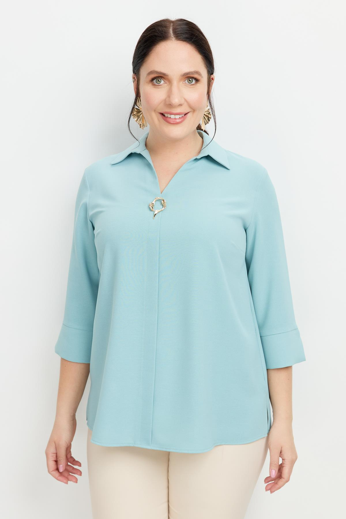 Büyük Beden Broş Detaylı Gömlek-MINT