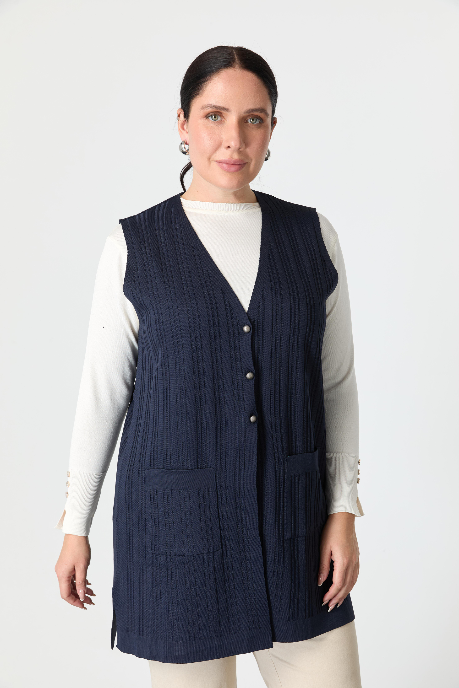 Büyük Beden Cepli Triko Yelek-LACI