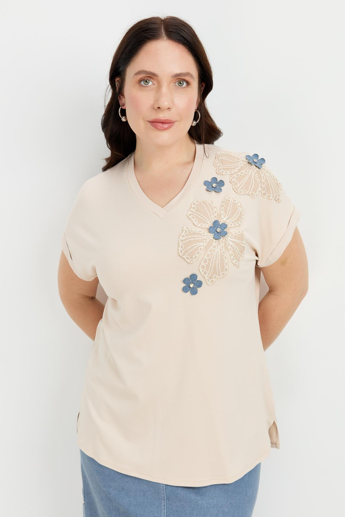 Büyük Beden Çiçek Baskı Penye Bluz-BEJ