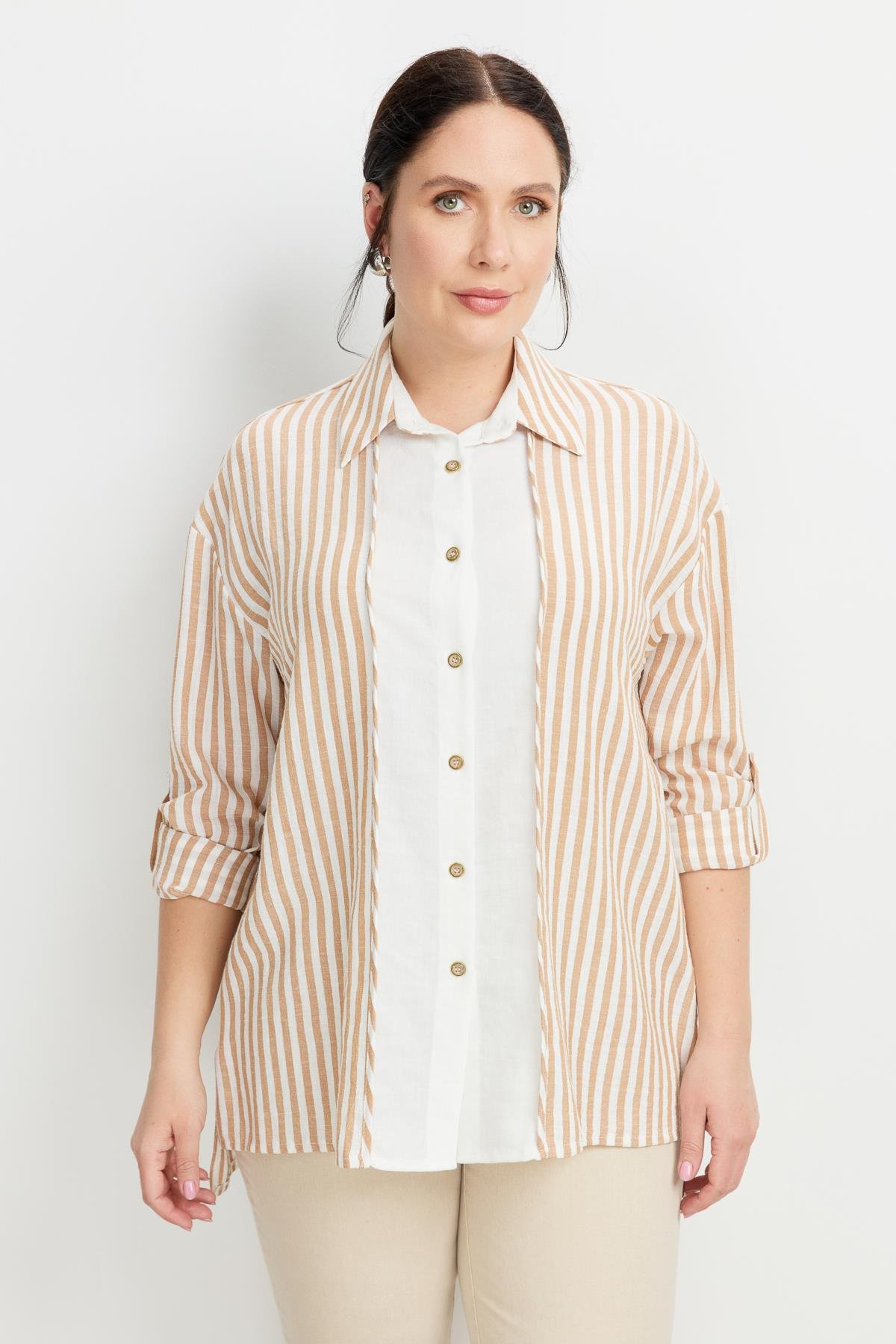 Büyük Beden Çizgi Detaylı Gömlek-CAMEL