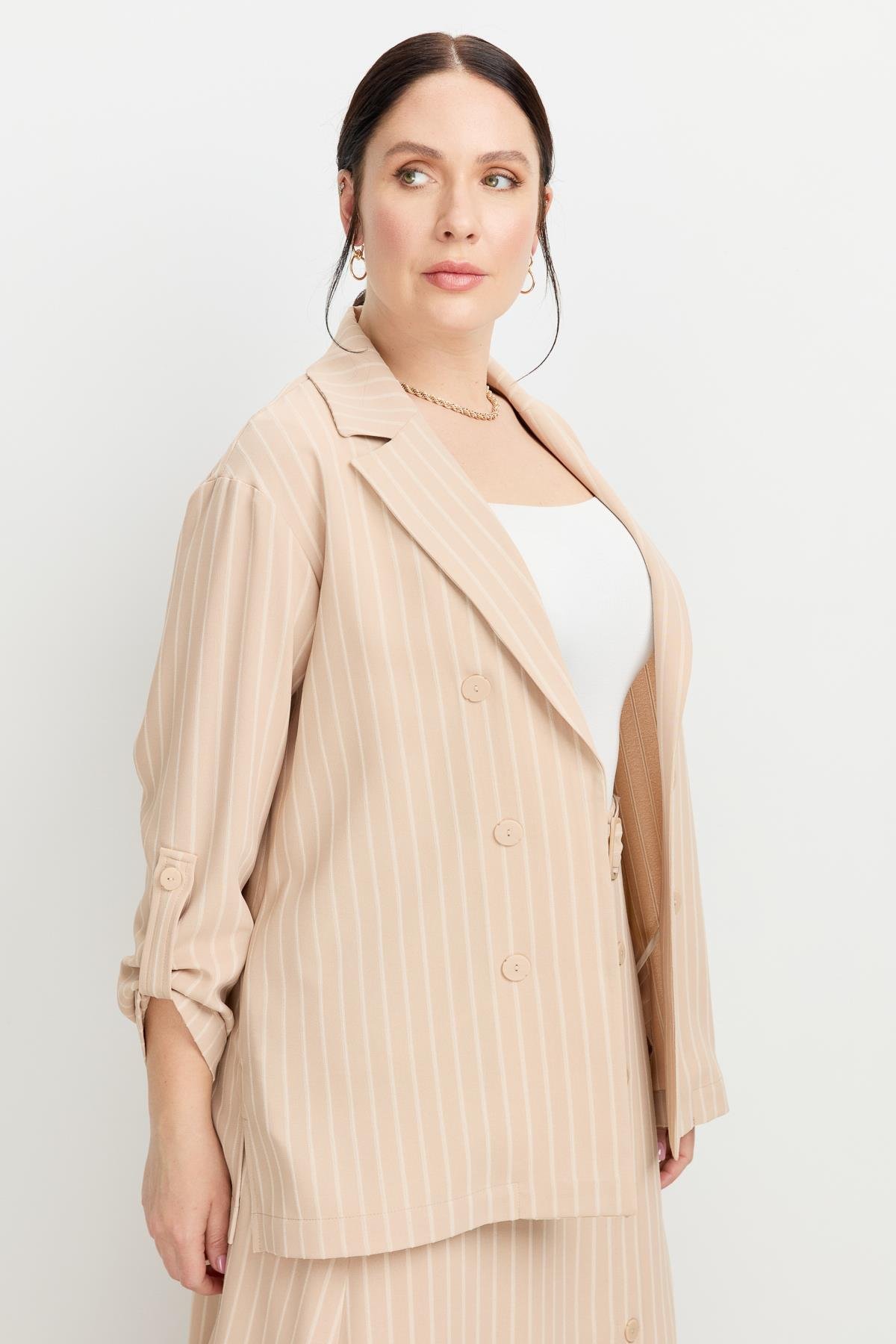 Büyük Beden Çizgili Linda Ceket-VİZON