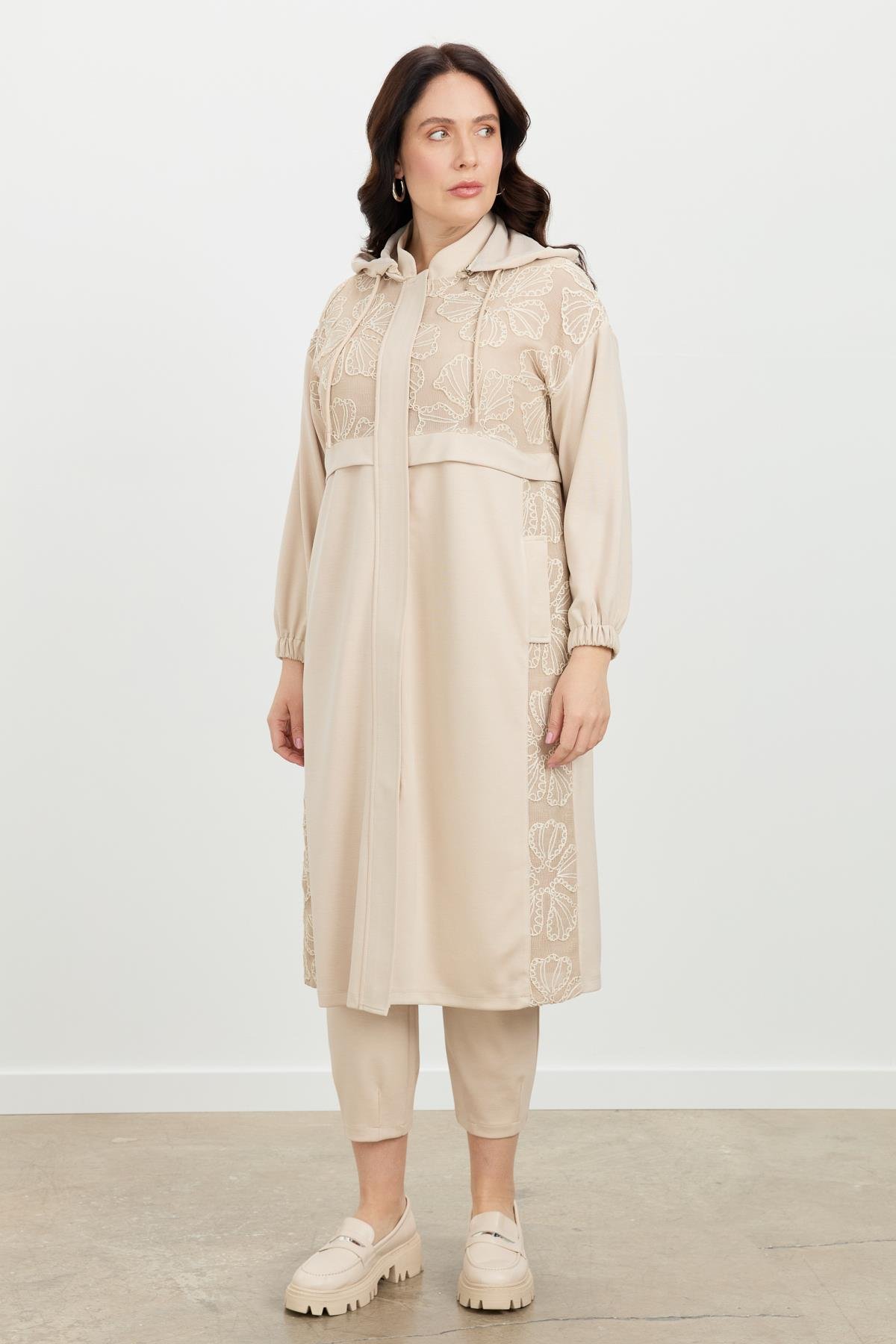 Büyük Beden Dantel Detay Tunik-BEJ