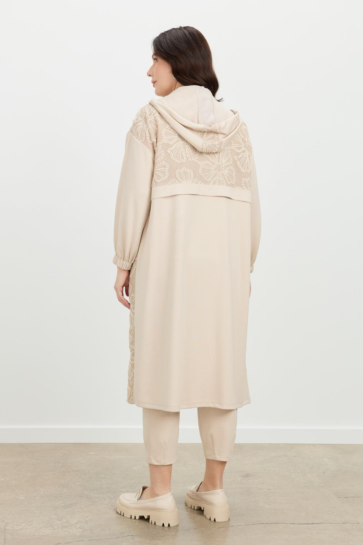 Büyük Beden Dantel Detay Tunik-BEJ