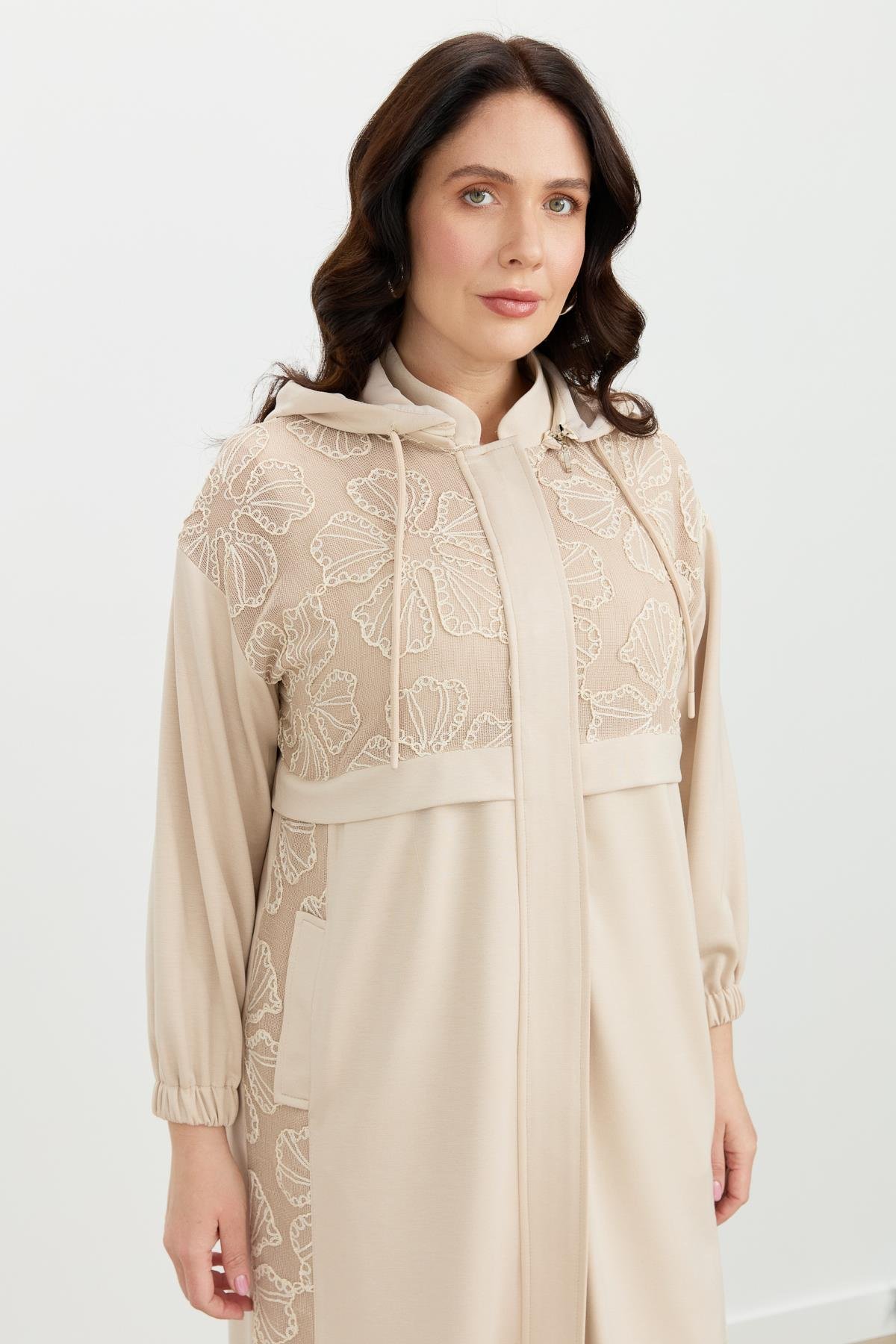 Büyük Beden Dantel Detay Tunik-BEJ