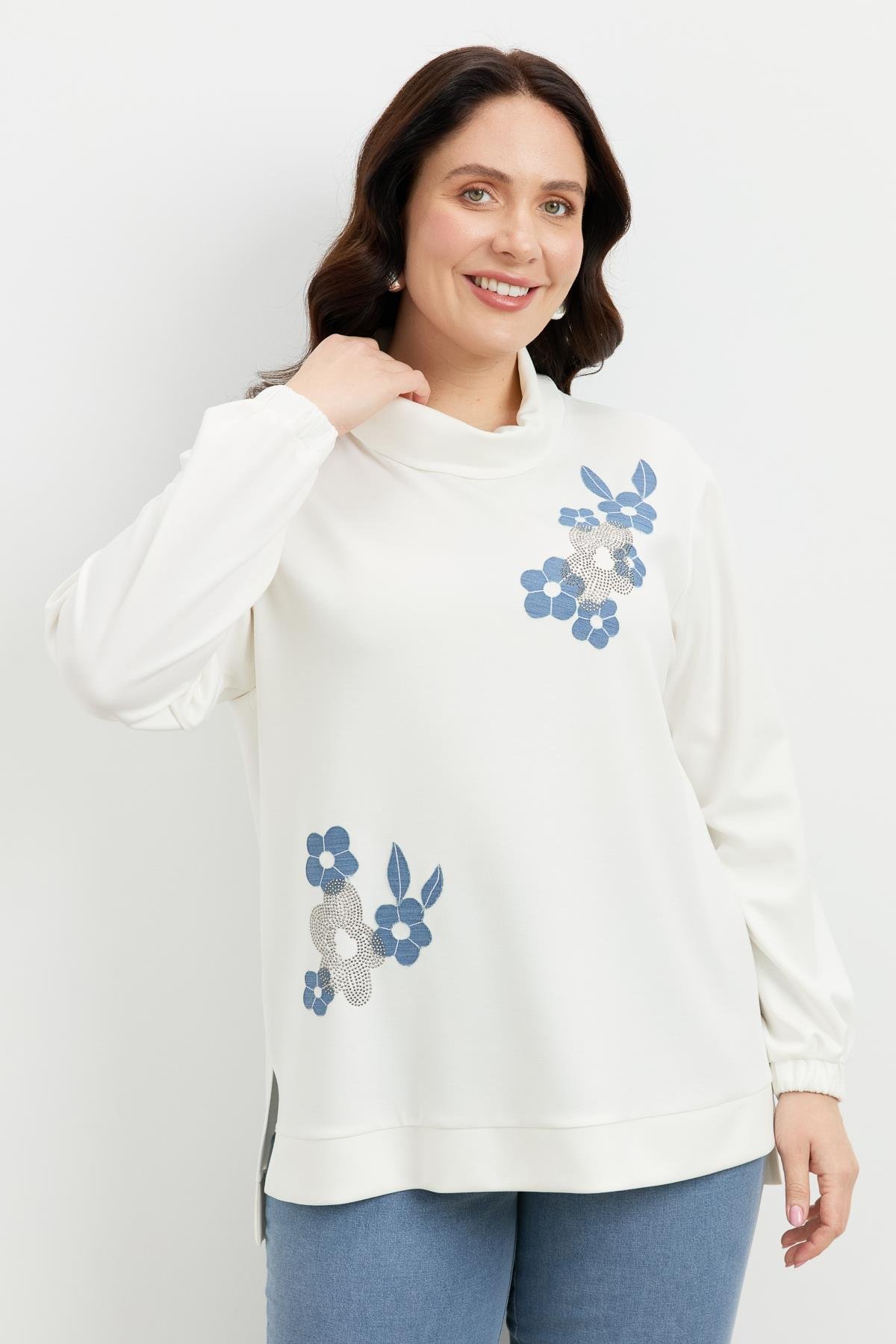 Büyük Beden Degaje Yaka Sweatshirt-EKRU