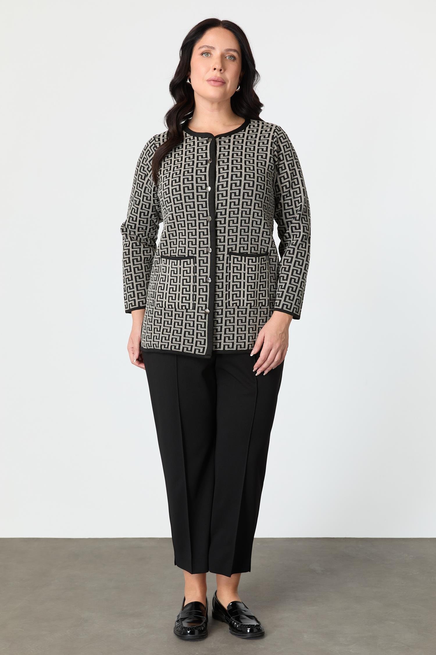 Büyük Beden Desenli Cep Detay Triko Hırka-SİYAH