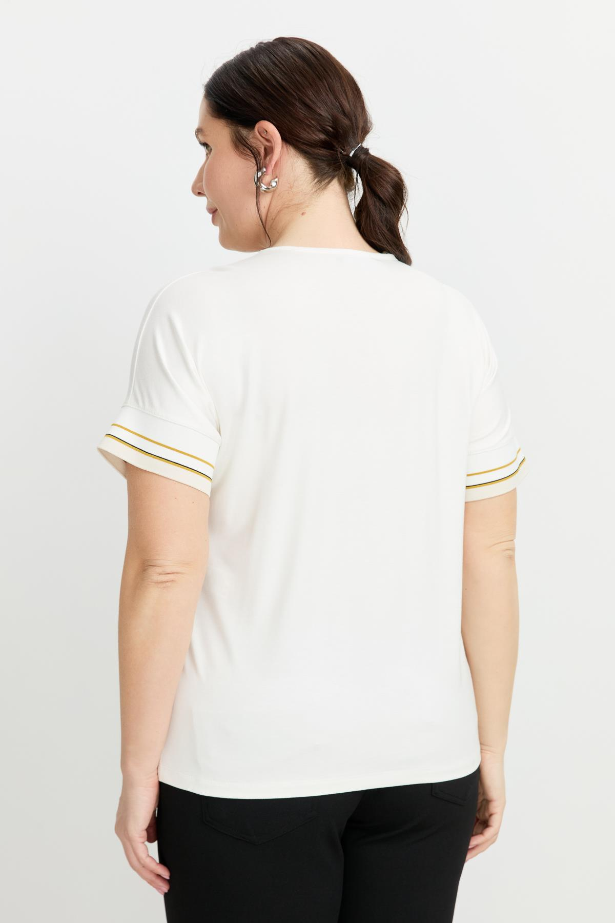 Büyük Beden Taş Detay V Yaka Bluz-KEMIK