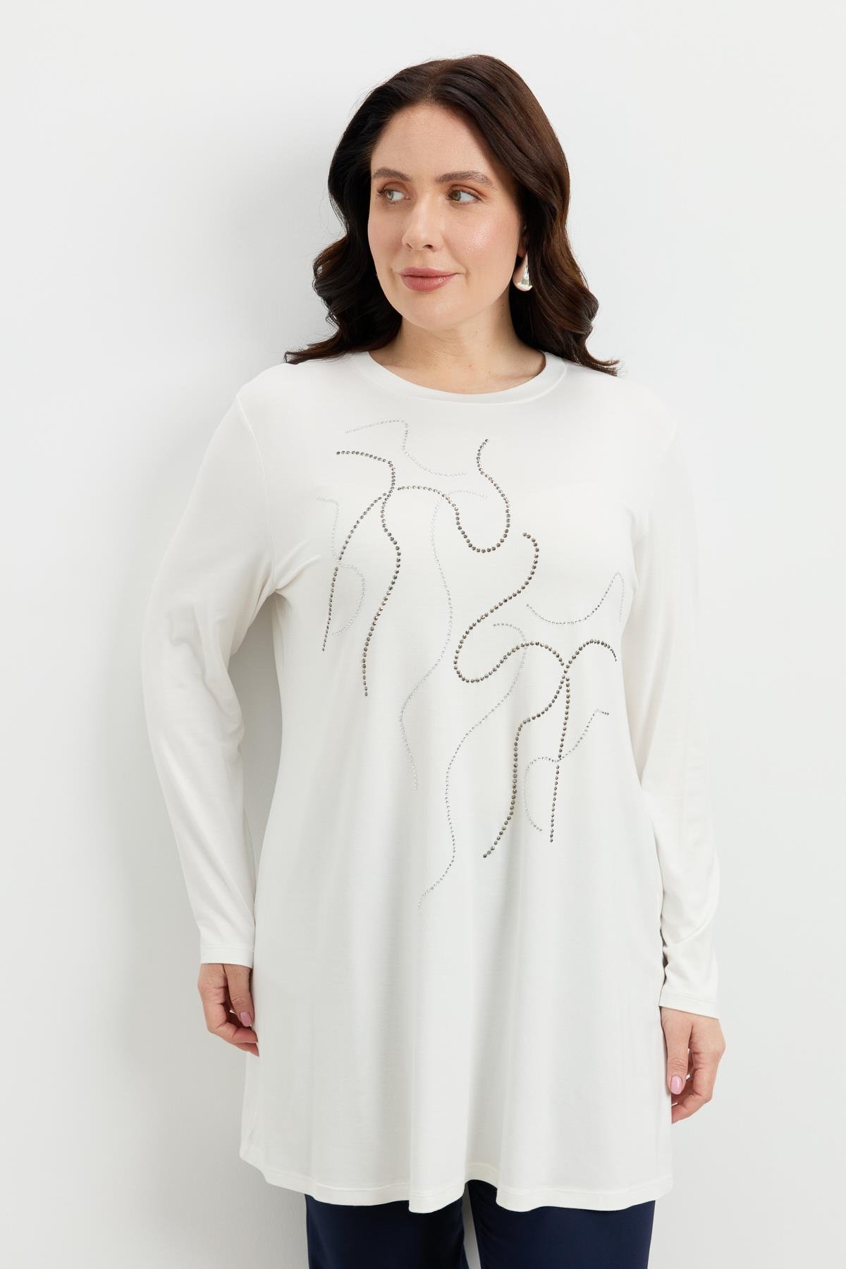 Büyük Beden Taş Detaylı Bluz-KEMIK