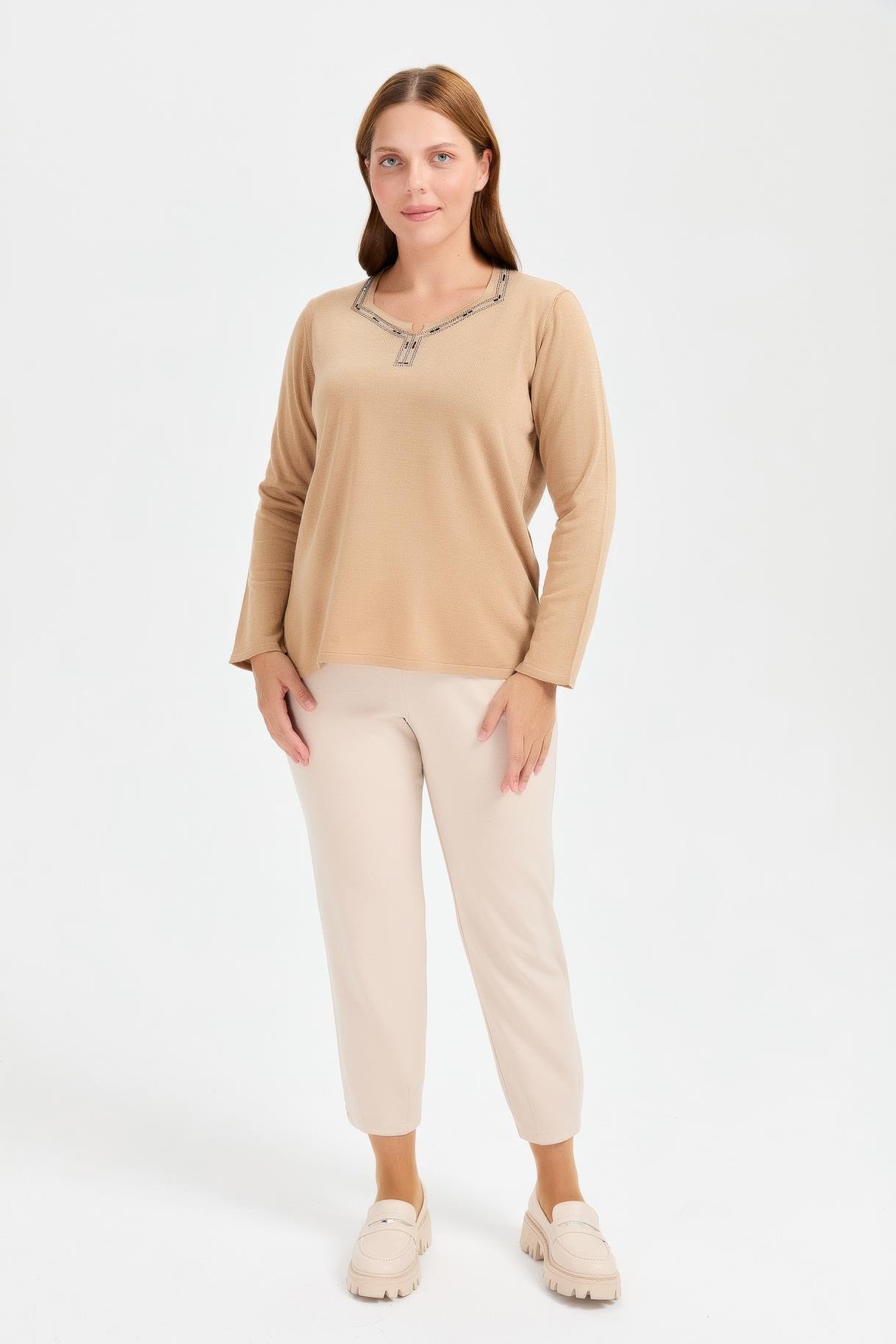 Büyük Beden Taşlı Triko Kazak - CAMEL