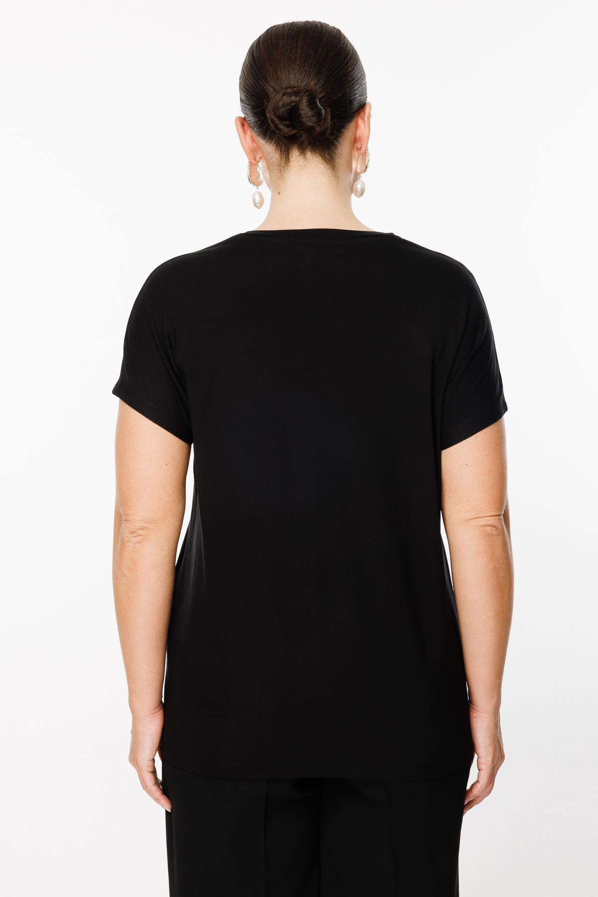 Büyük Beden V Yaka Cebi Boncuk İşlemeli Bluz - SİYAH