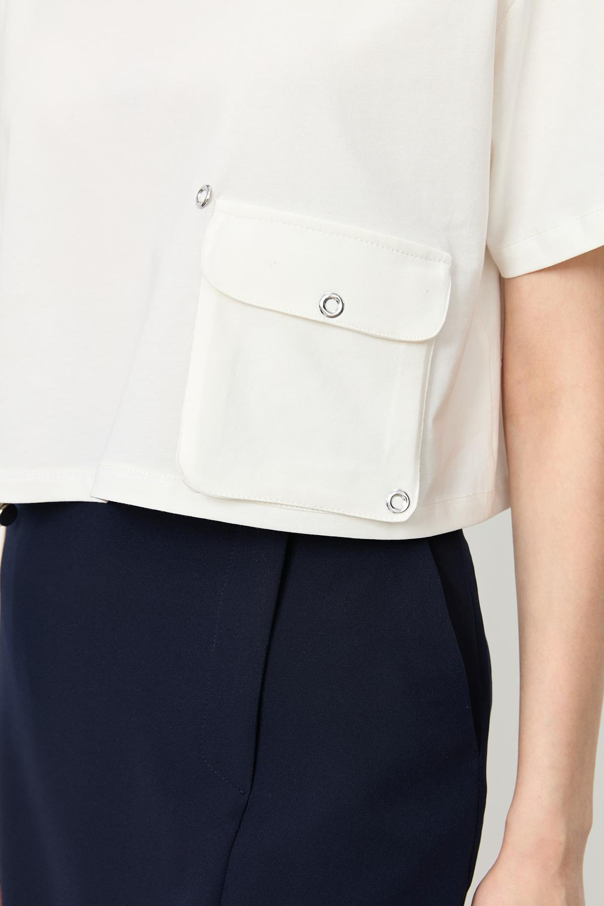 Büzgü Detay Cepli Bluz-KEMIK