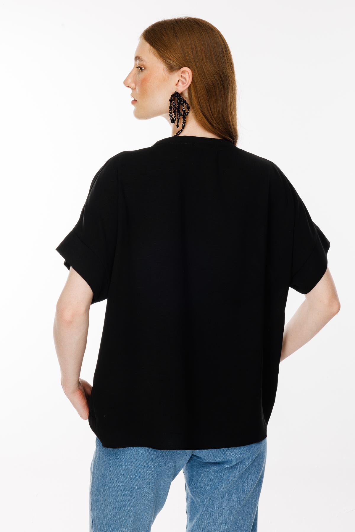 Cebi Baskı Detaylı Bluz - SİYAH