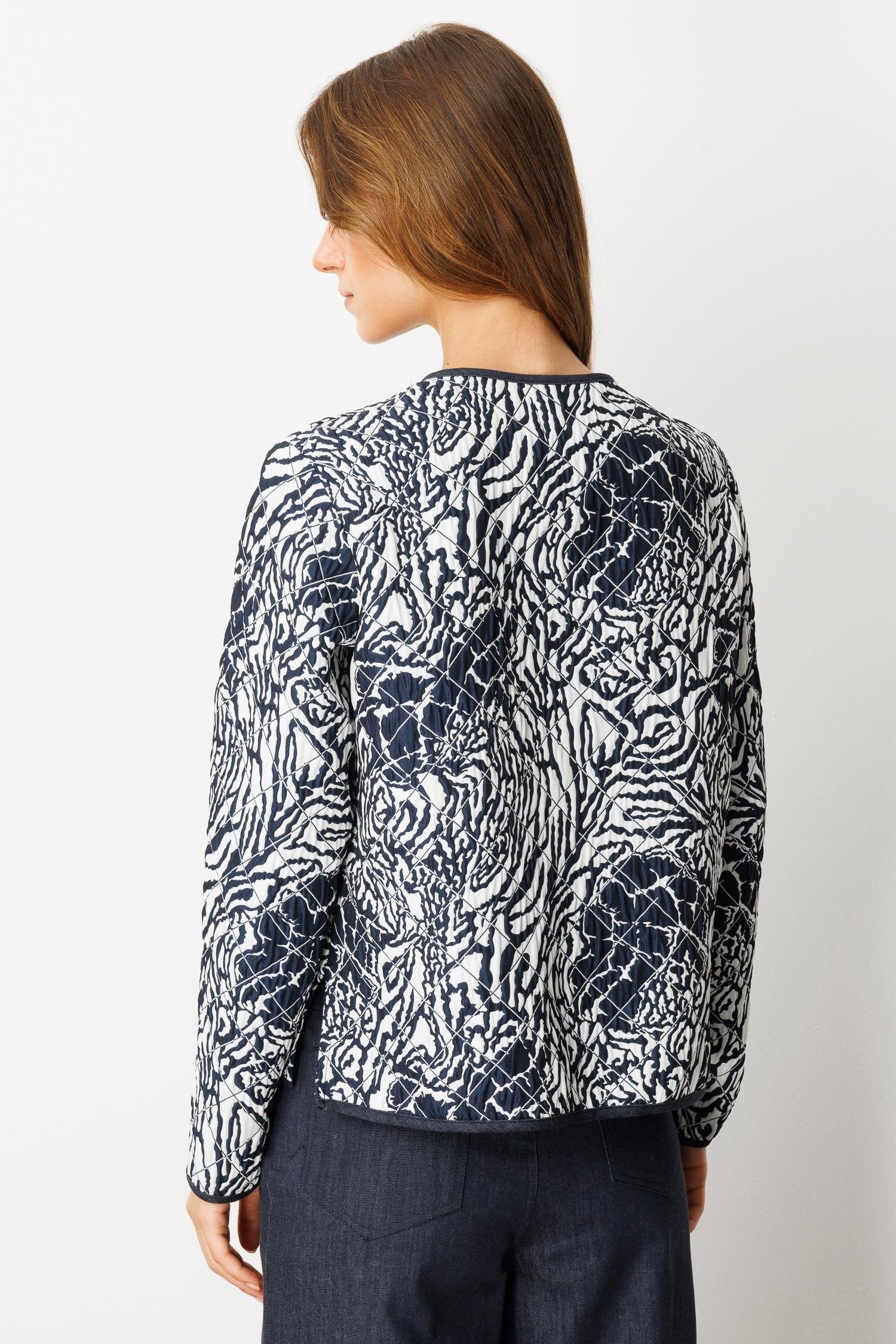 Cep Detay Desenli Kapitone Ceket-LACI