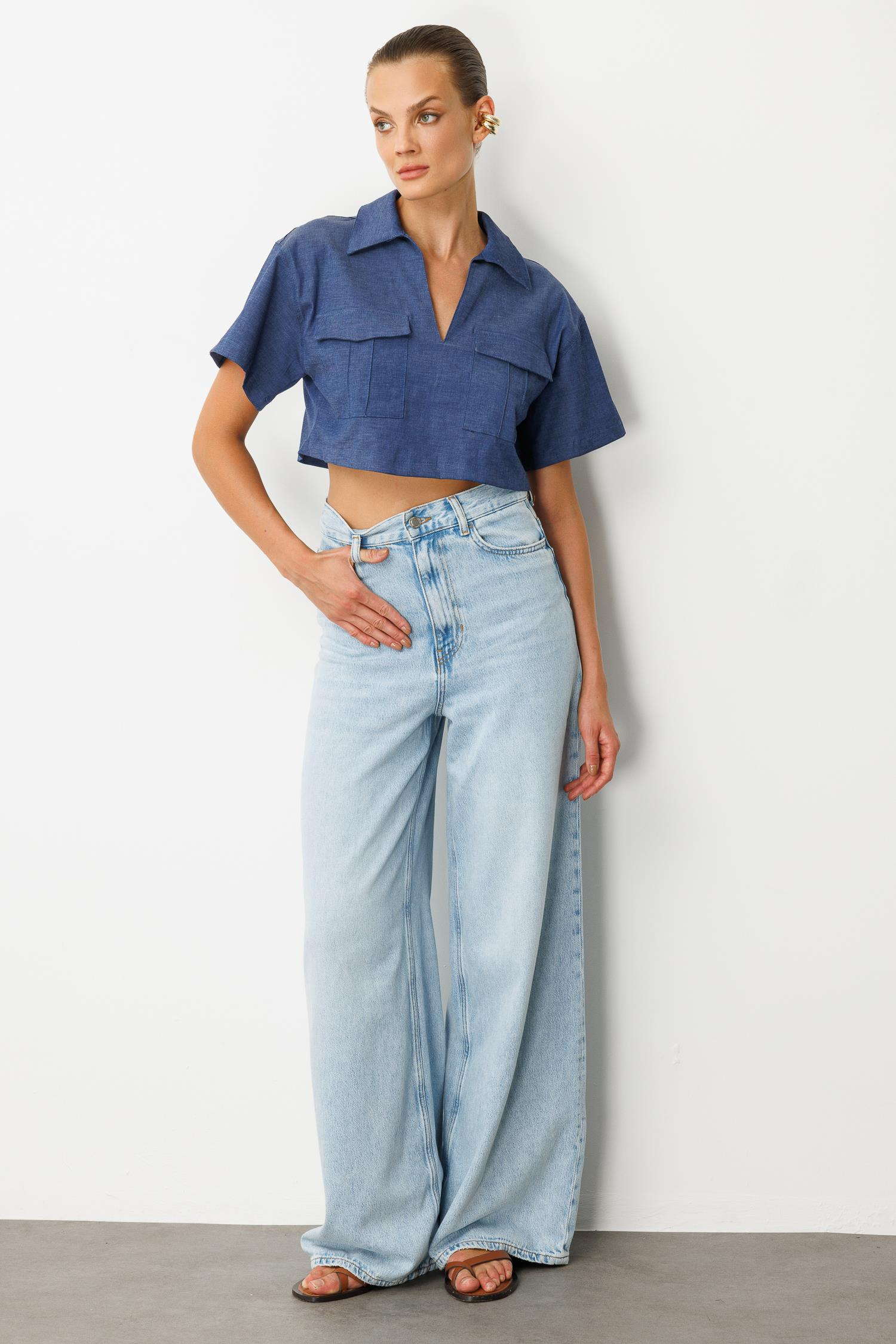 Cep Detaylı Crop Gömlek-İNDİGO