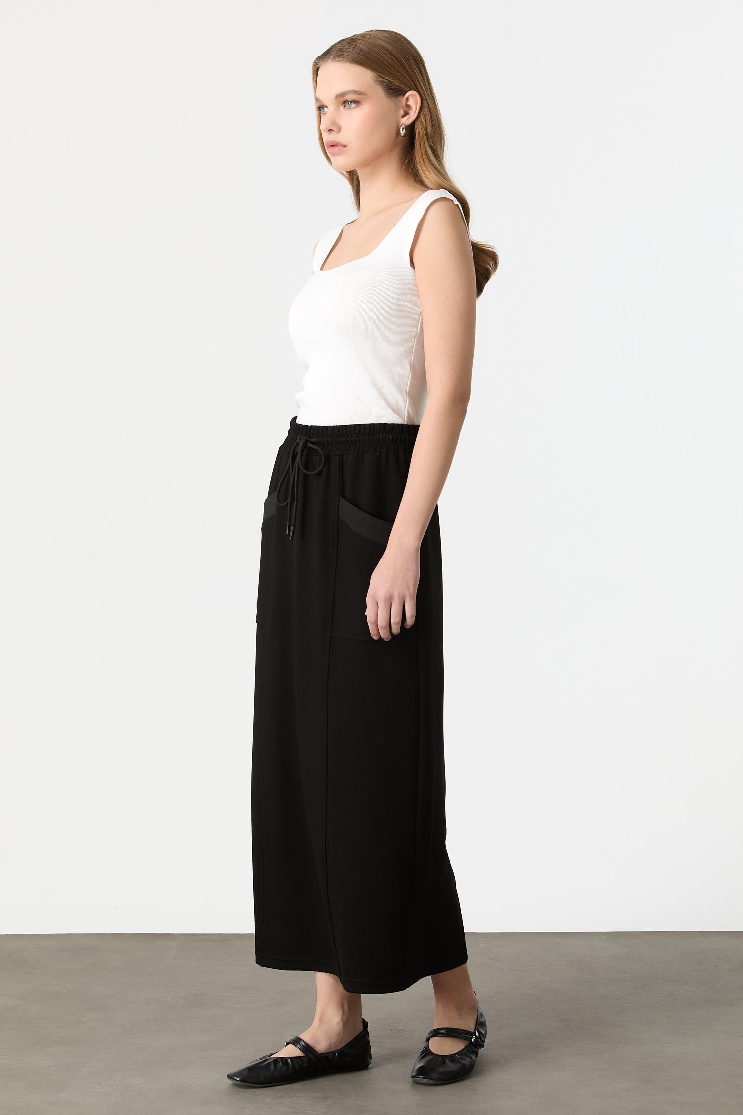 Cep Detaylı Modal Etek-SİYAH