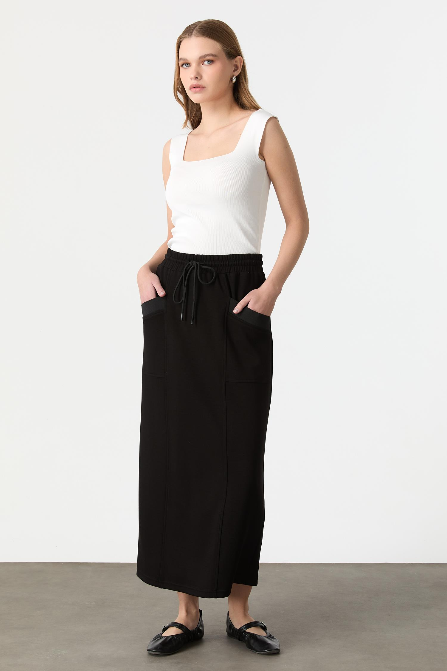 Cep Detaylı Modal Etek-SİYAH