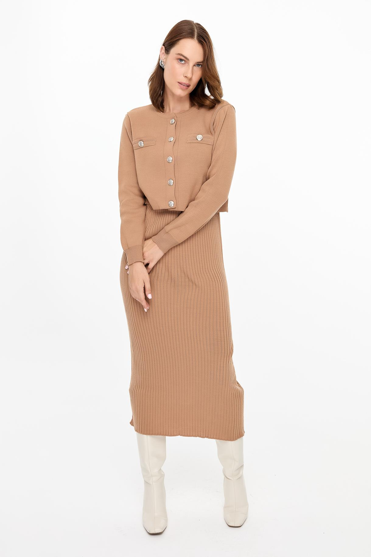 Cepli Ceket ve Triko Elbiseli Takım - CAMEL