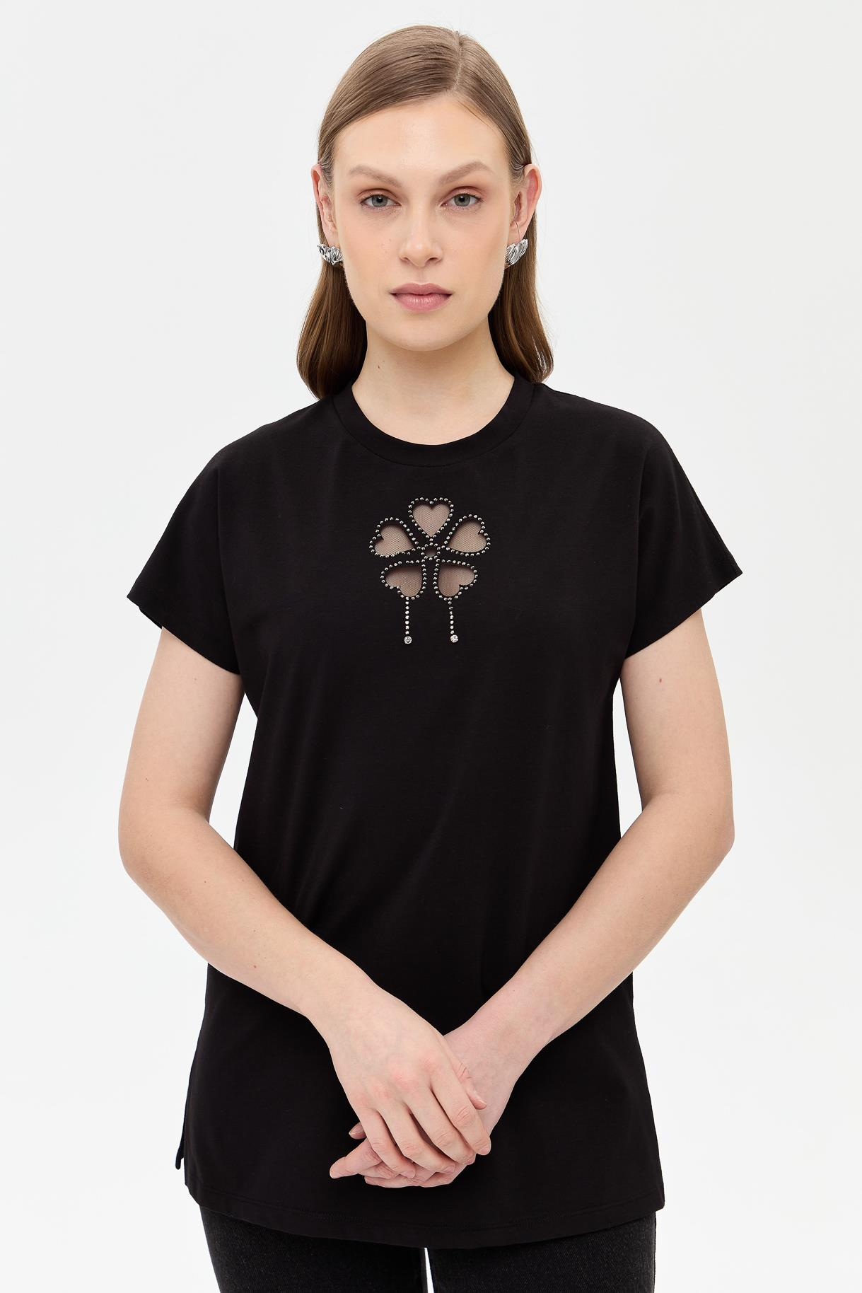 Çiçek Desen Kısa Kol Tişört - SİYAH