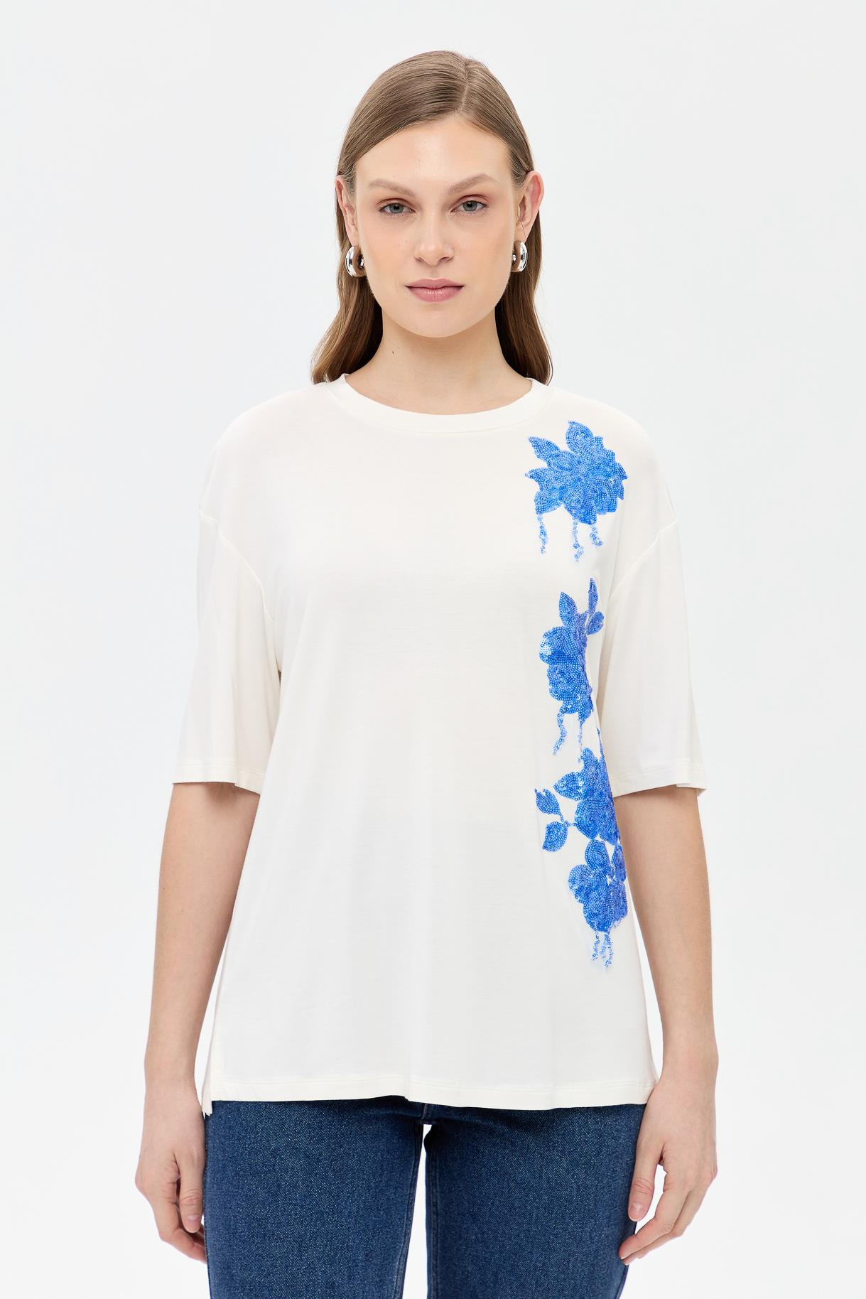 Çiçek İşlemeli Kısa Kollu Tişört - SAX