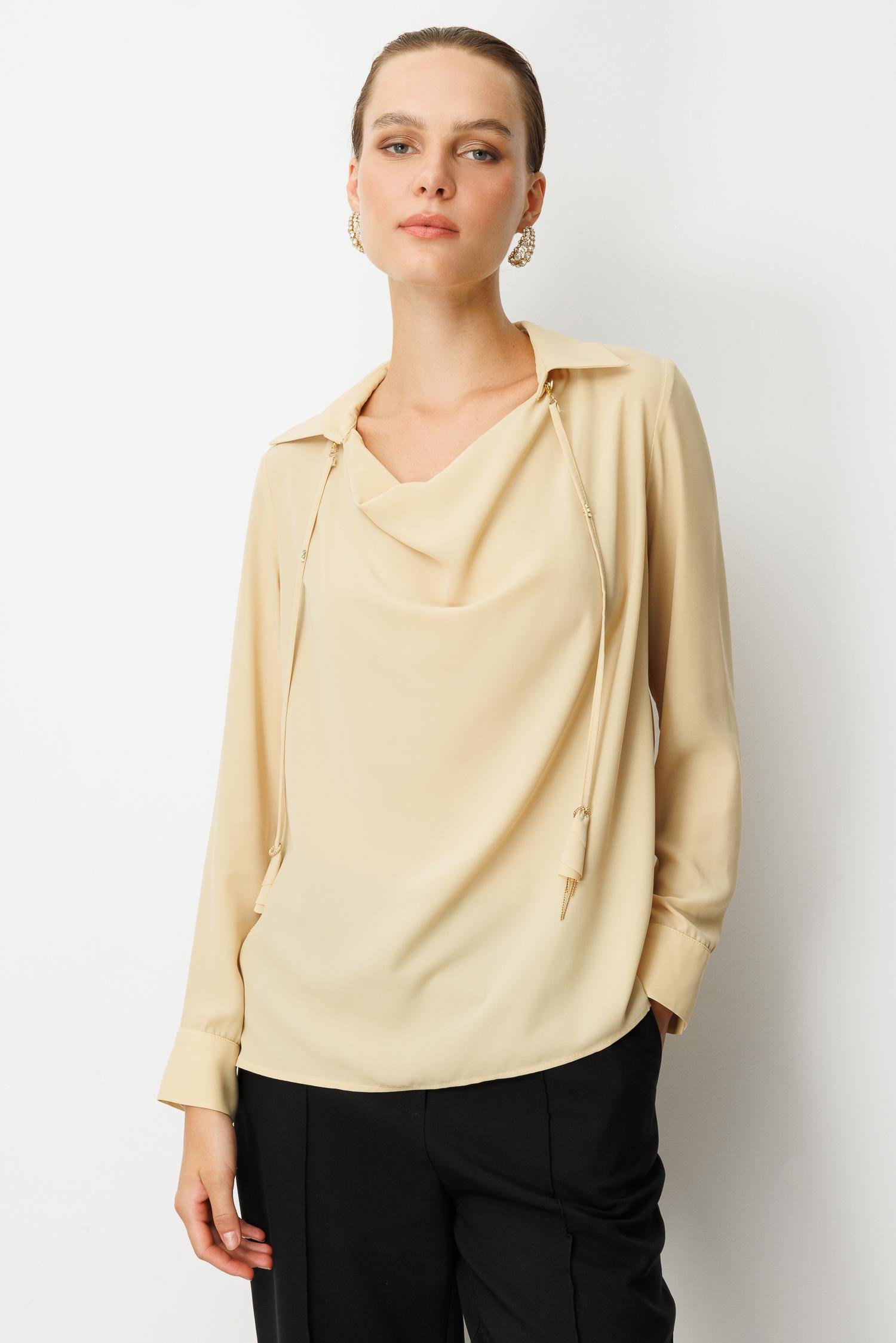 Degaje Yaka Bağlama Detaylı Gömlek-SARI