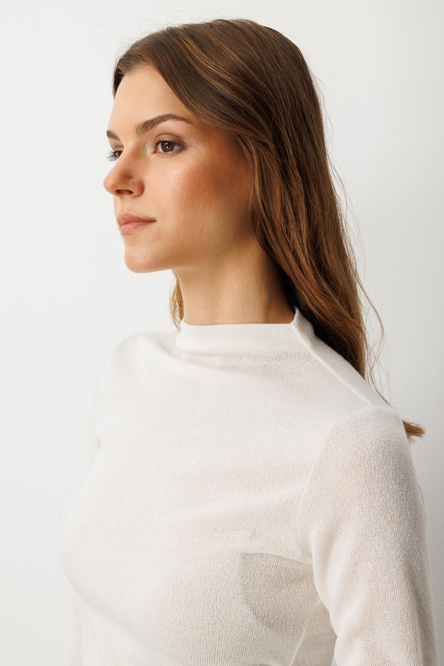 Drape Detaylı Yuvarlak Yaka Bluz-KEMIK