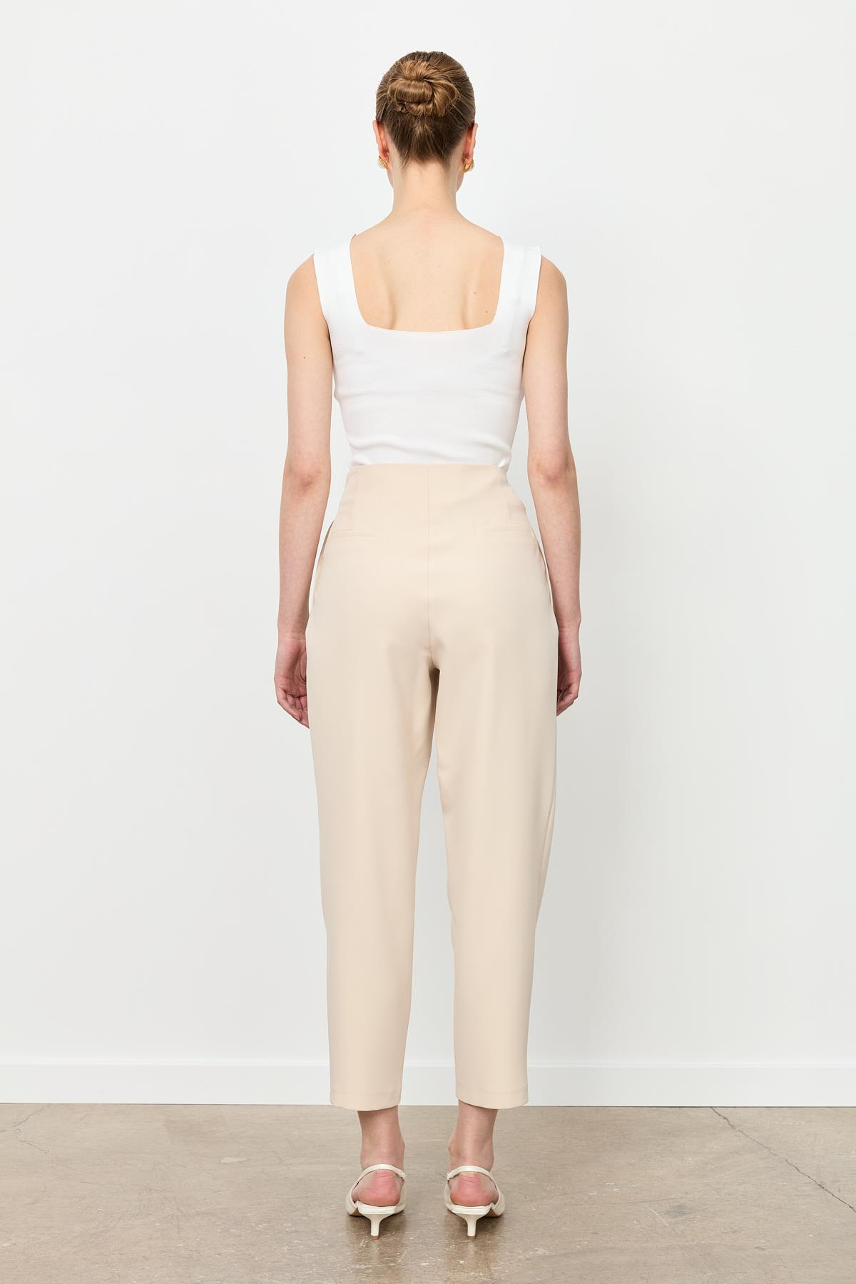 Düğme Deatylı Yüksek Bel Pantolon-TAŞ