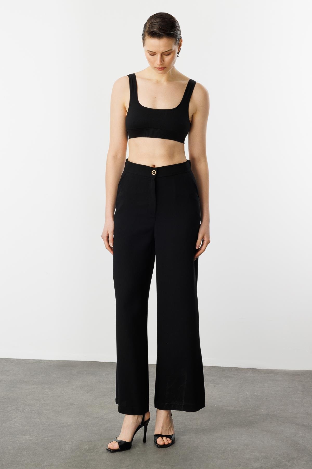 Düğme Detay Krep Pantolon-SİYAH