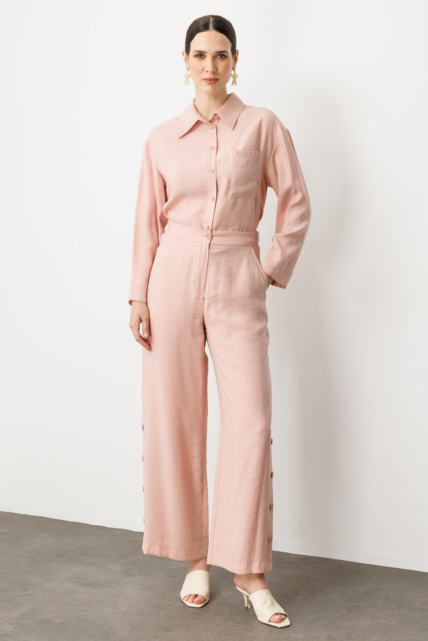 Düğme Detaylı Bol Paça Pantolon-PUDRA