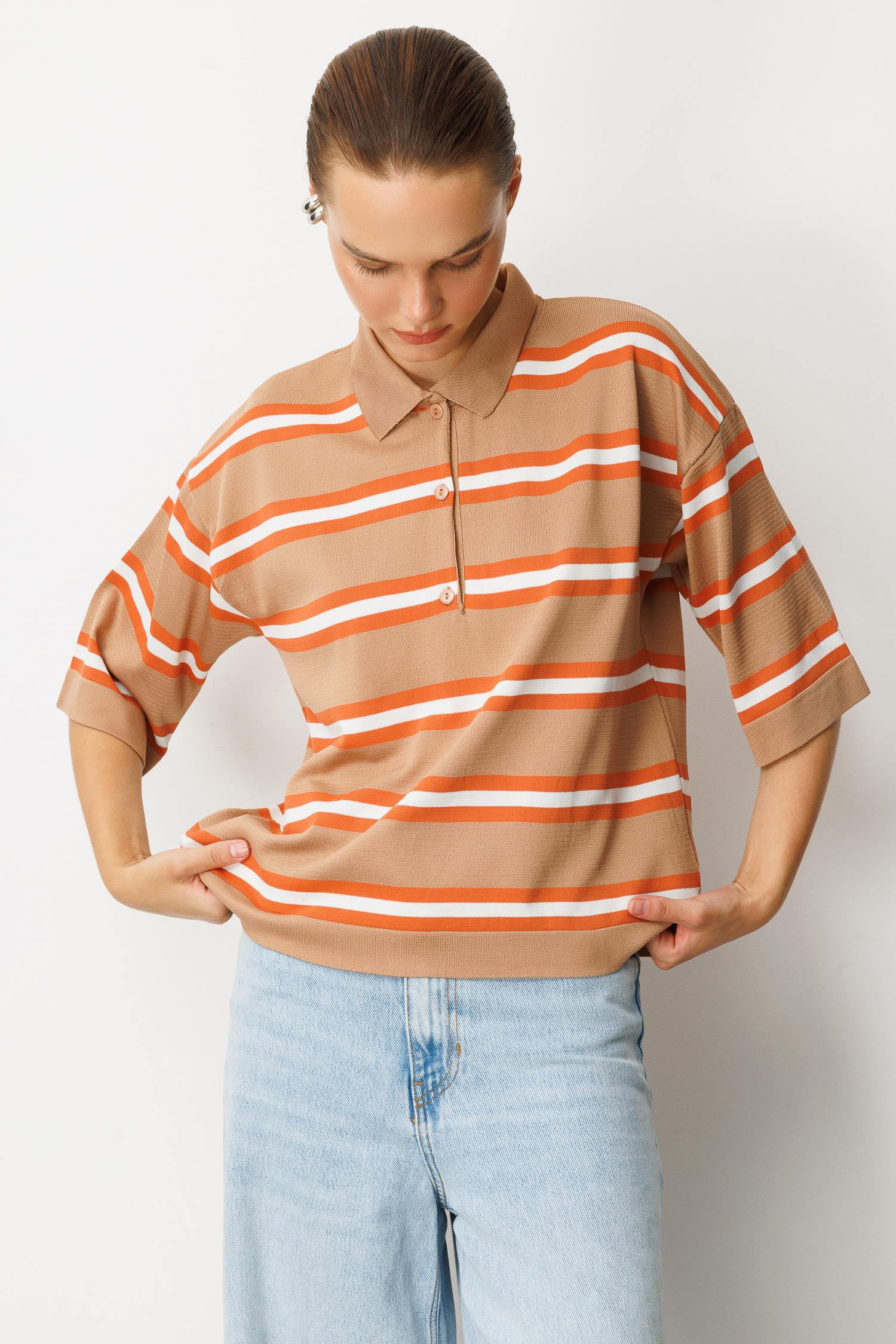 Düğme Detaylı Truvakar Kol Triko Kazak-KARAMEL