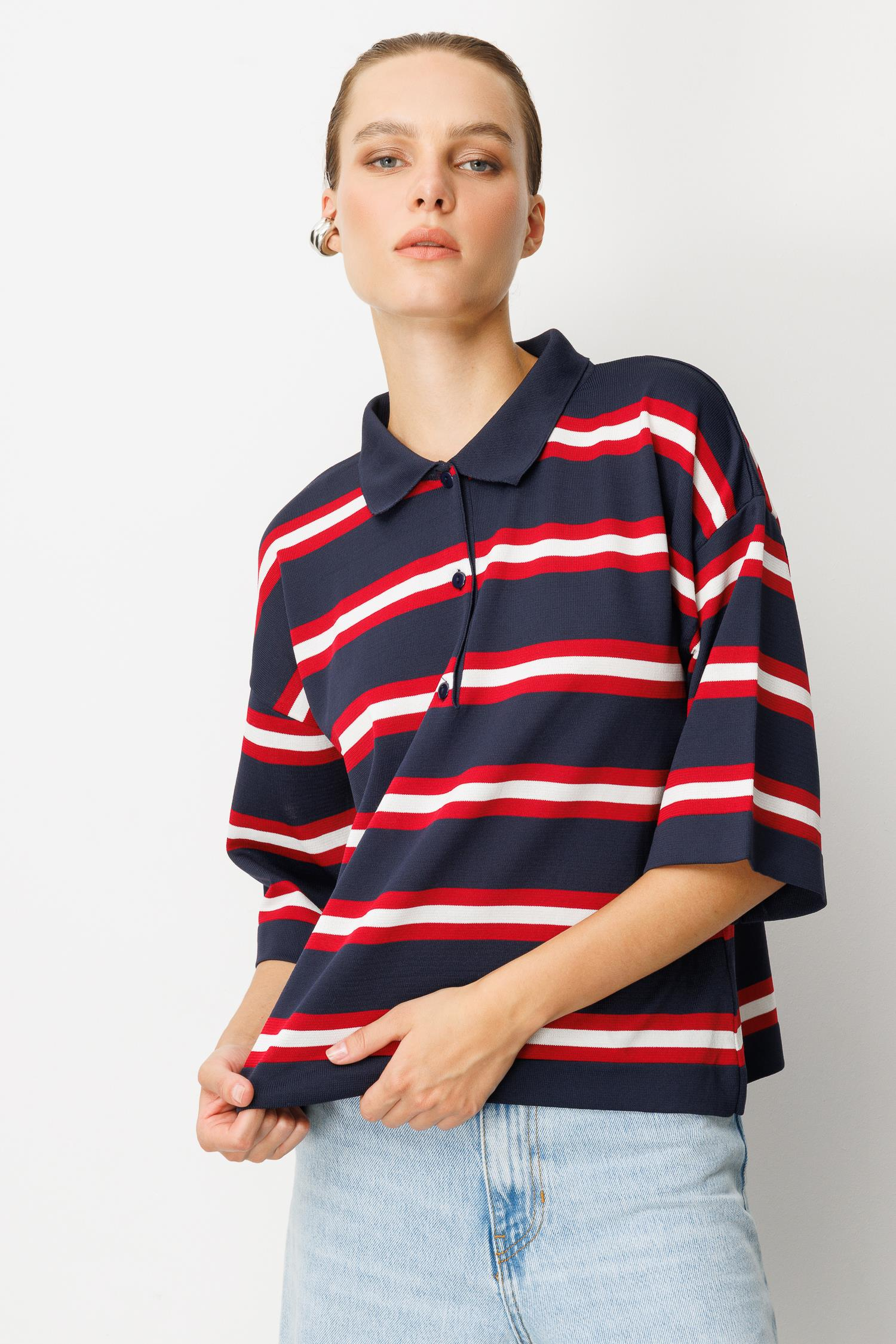 Düğme Detaylı Truvakar Kol Triko Kazak-LACI