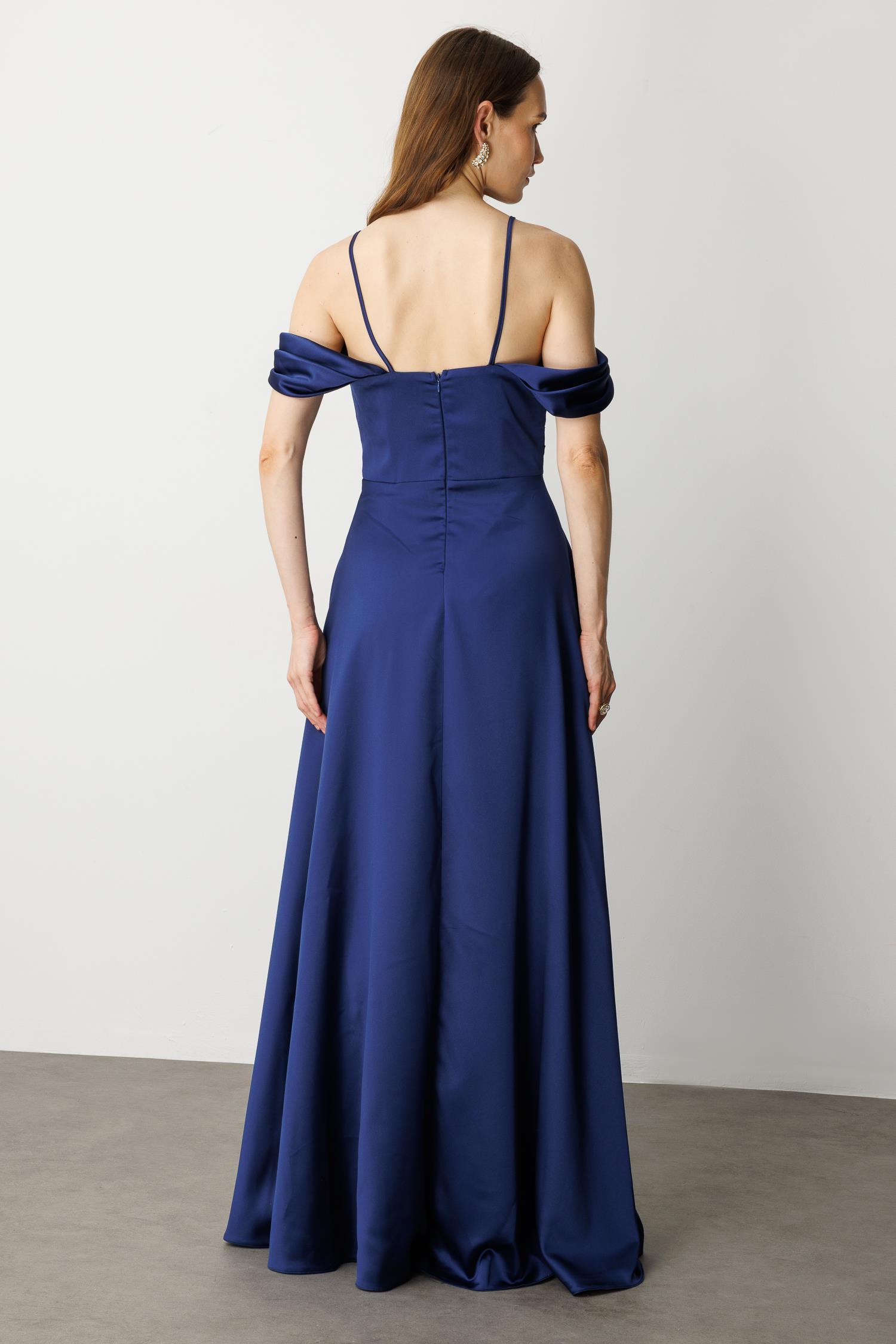 Düşük Kol Saten Abiye Elbise-LACI