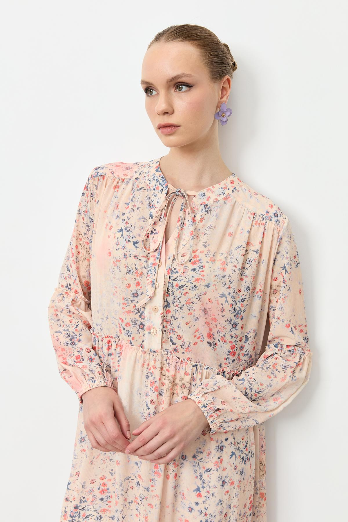 Eteği Volanlı Uzun Şifon Elbise-KIRMIZI