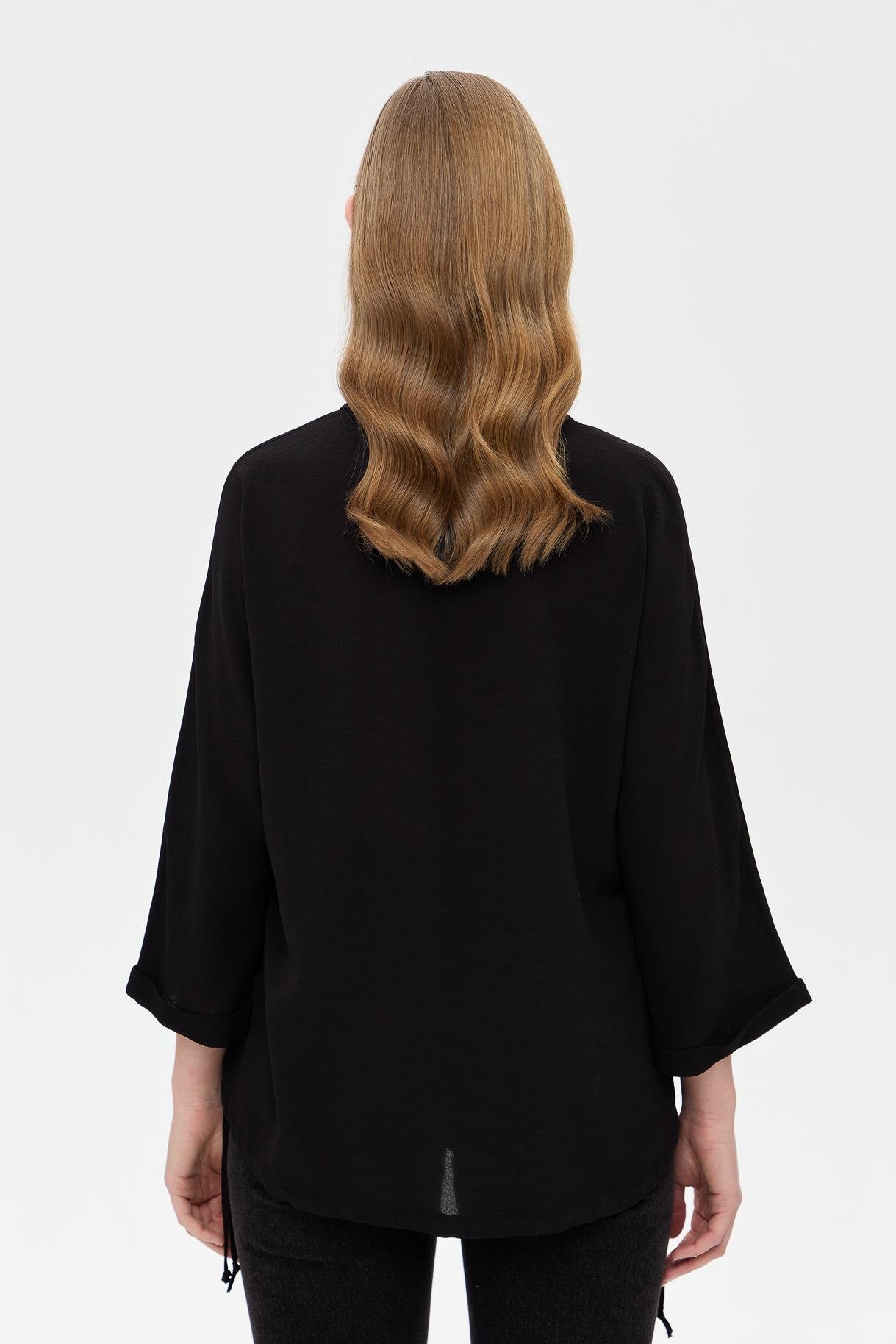 Etek Ucu Büzgülü Gömlek - SİYAH