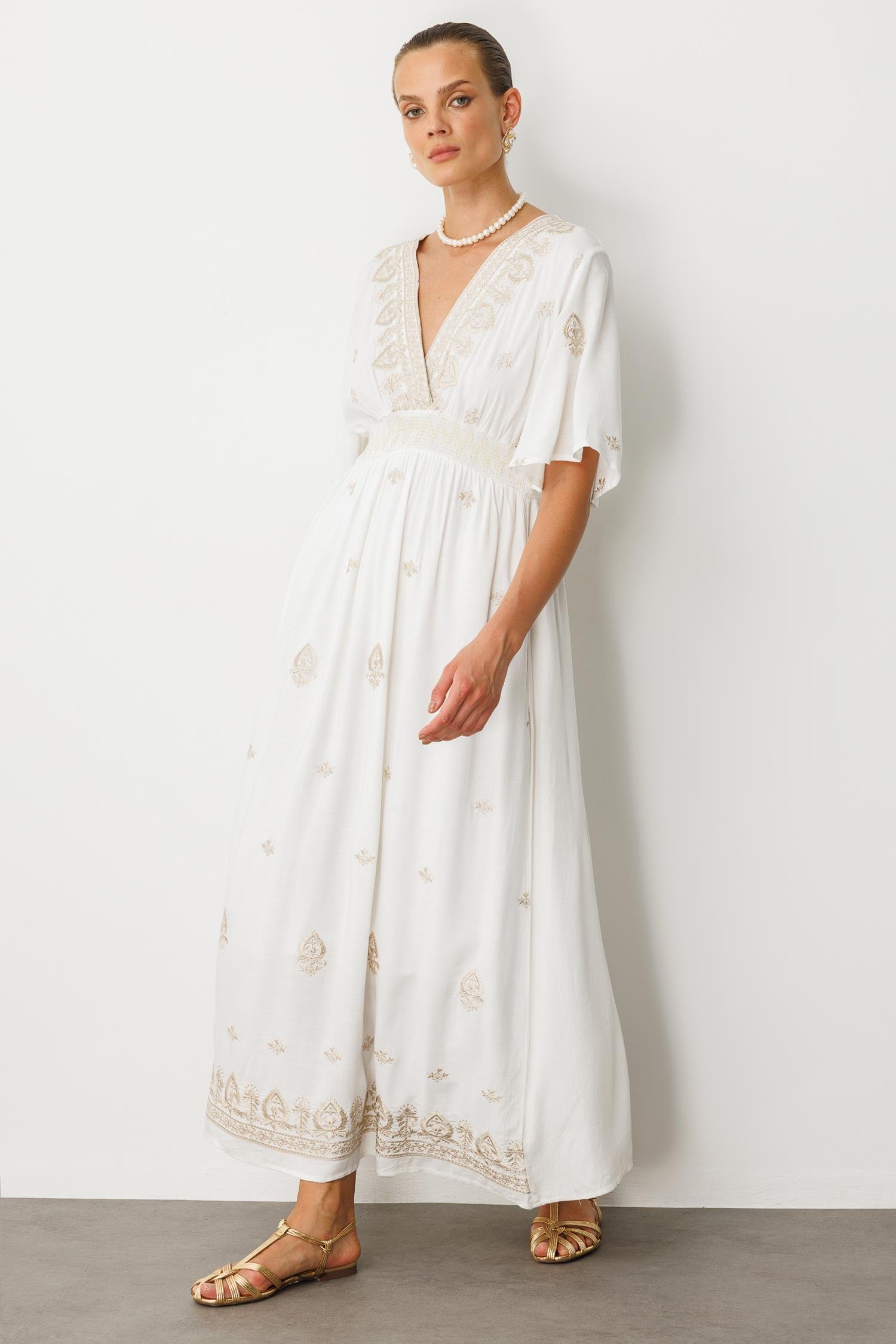 Etnik Desen İşlemeli Uzun Elbise-EKRU