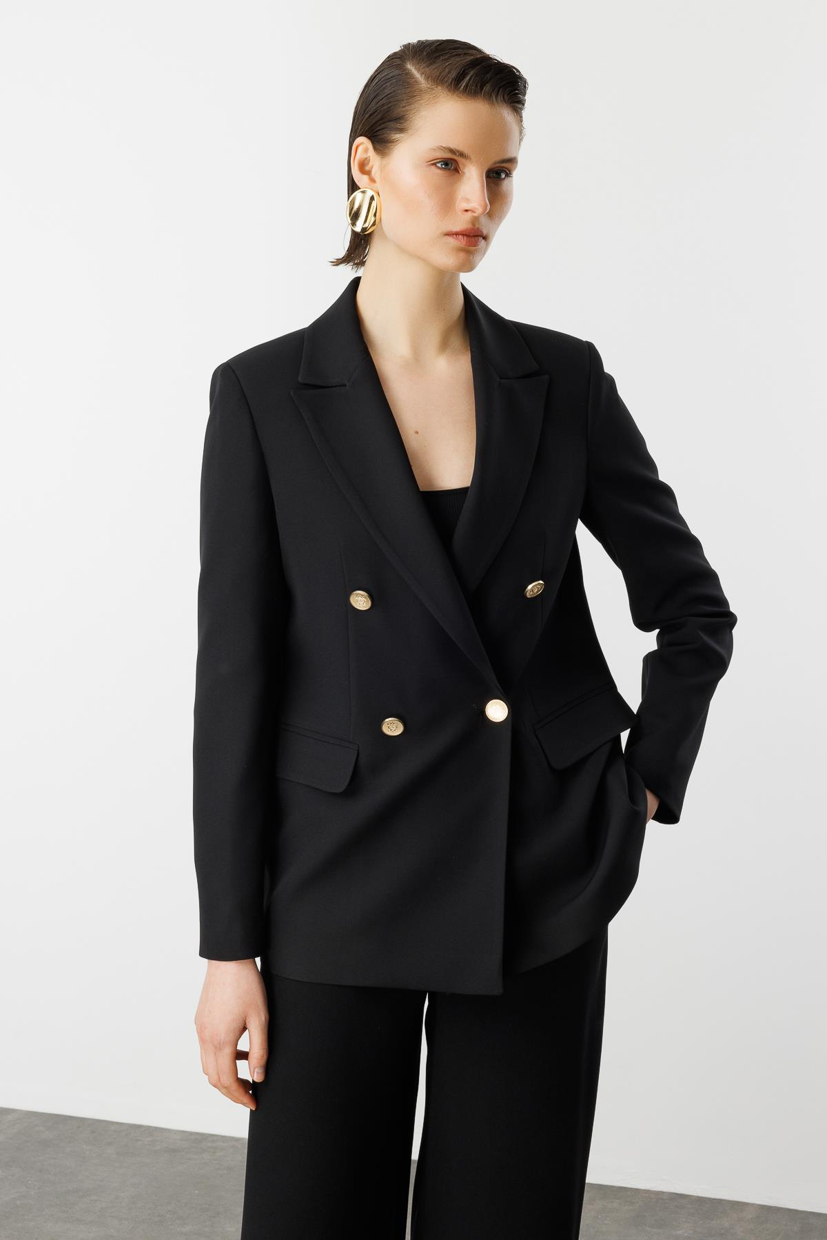 Fermuar Detaylı Kısa Ceket-SİYAH