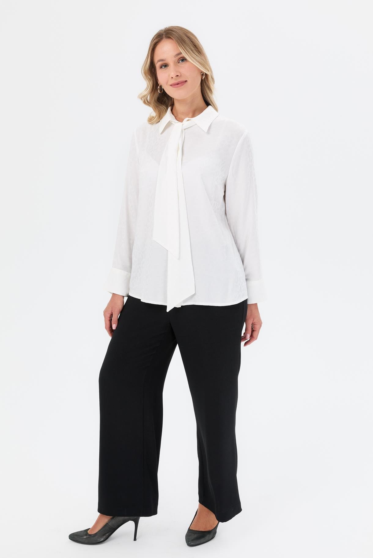 Fular Detaylı Büyük Beden Gömlek - KEMIK